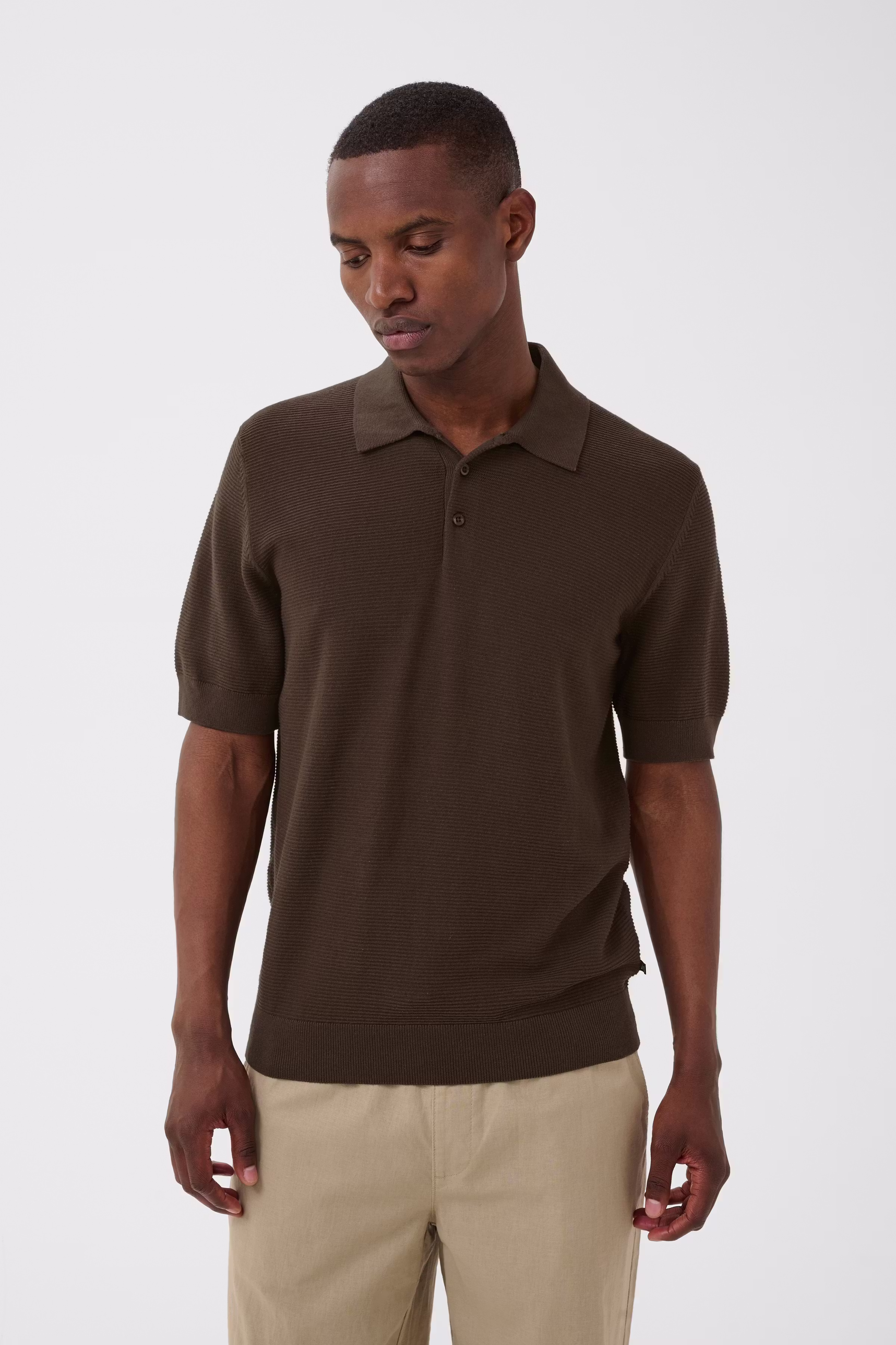 MApolo Poloshirt LOOKBOOK FRONT 30209117-190812