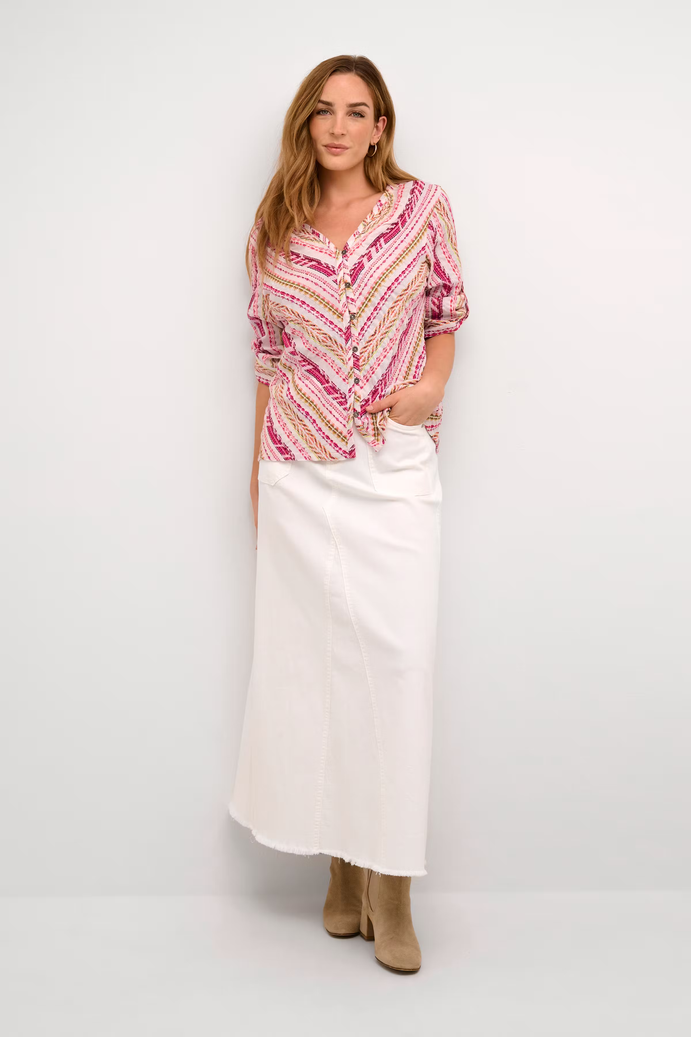 CRPeony Shirt LOOKBOOK FRONT 10612528-105915