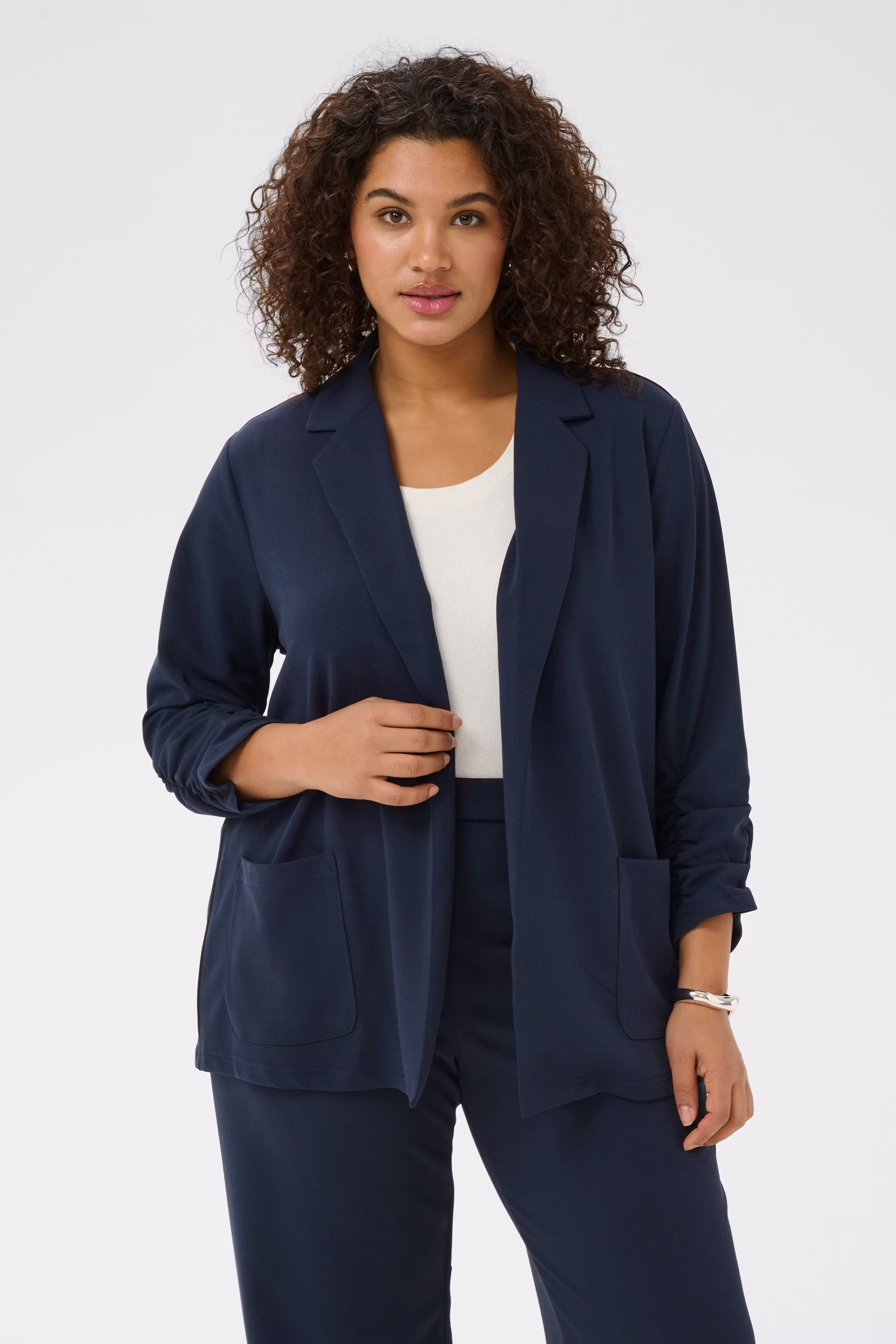 KCpheolo Blazer LOOKBOOK FRONT 10584092-194020