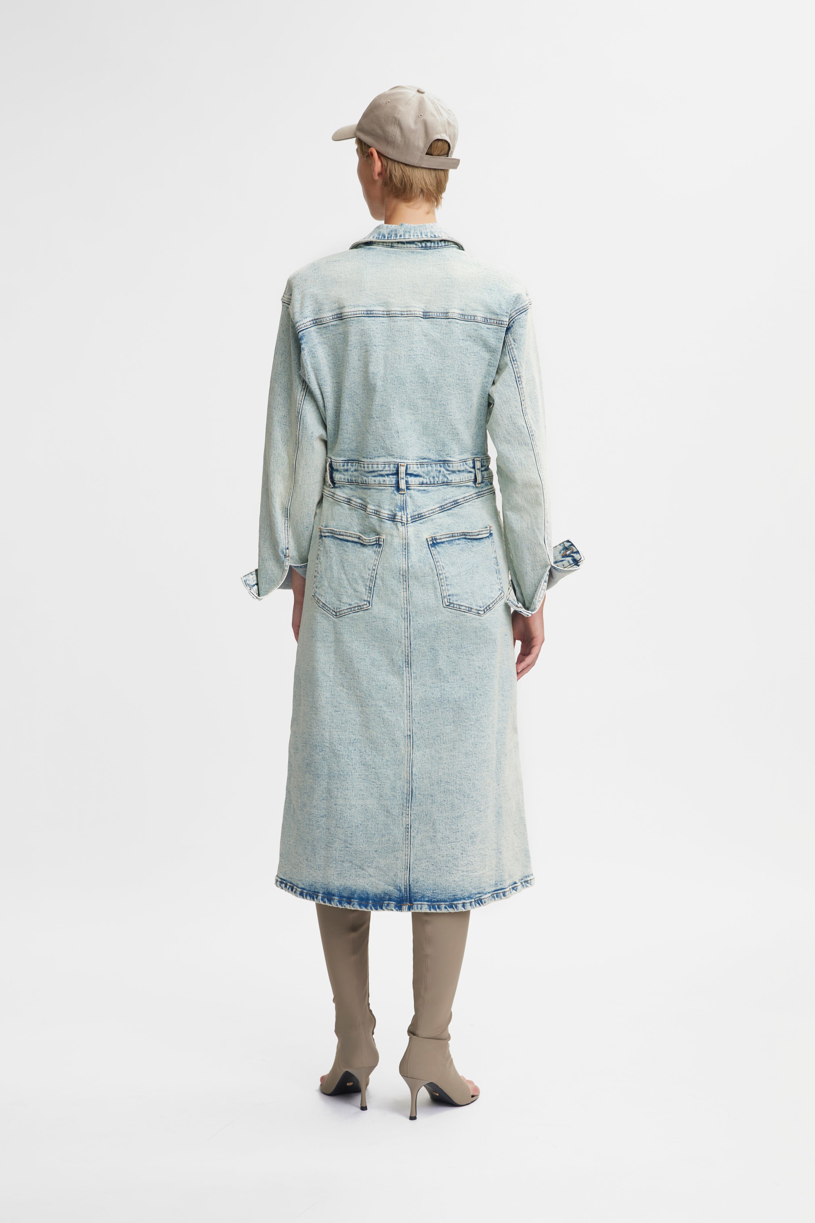 ManulaGZ Klänning LOOKBOOK BACK 10908932-105519