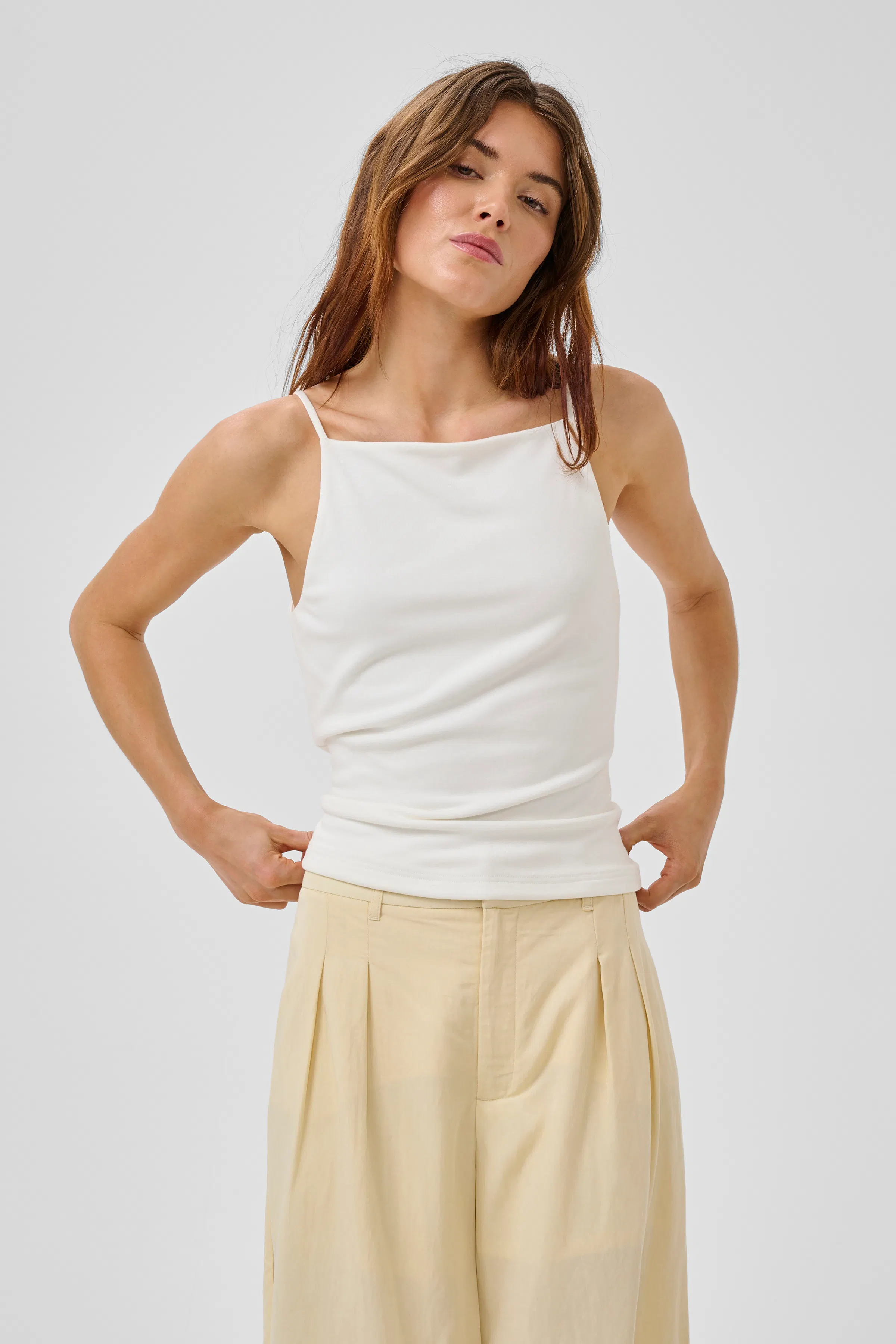 MWNupti Top LOOKBOOK FRONT 10705560-110602