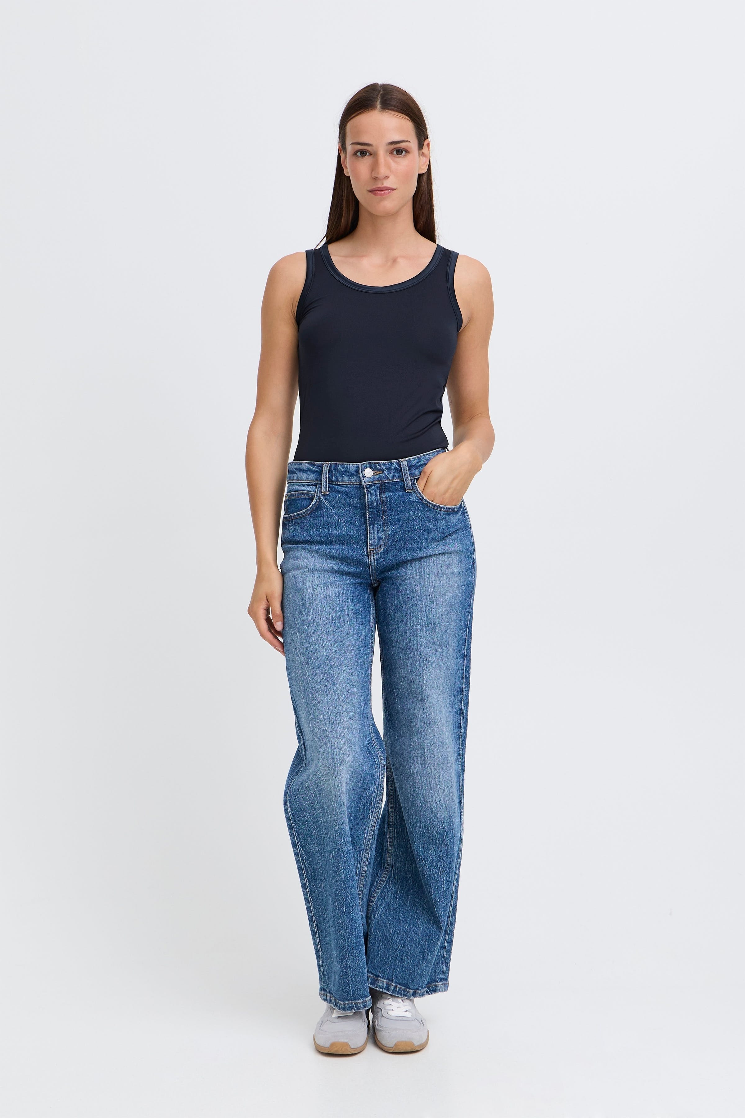 BYLANE Top LOOKBOOK FRONT 802894-80466