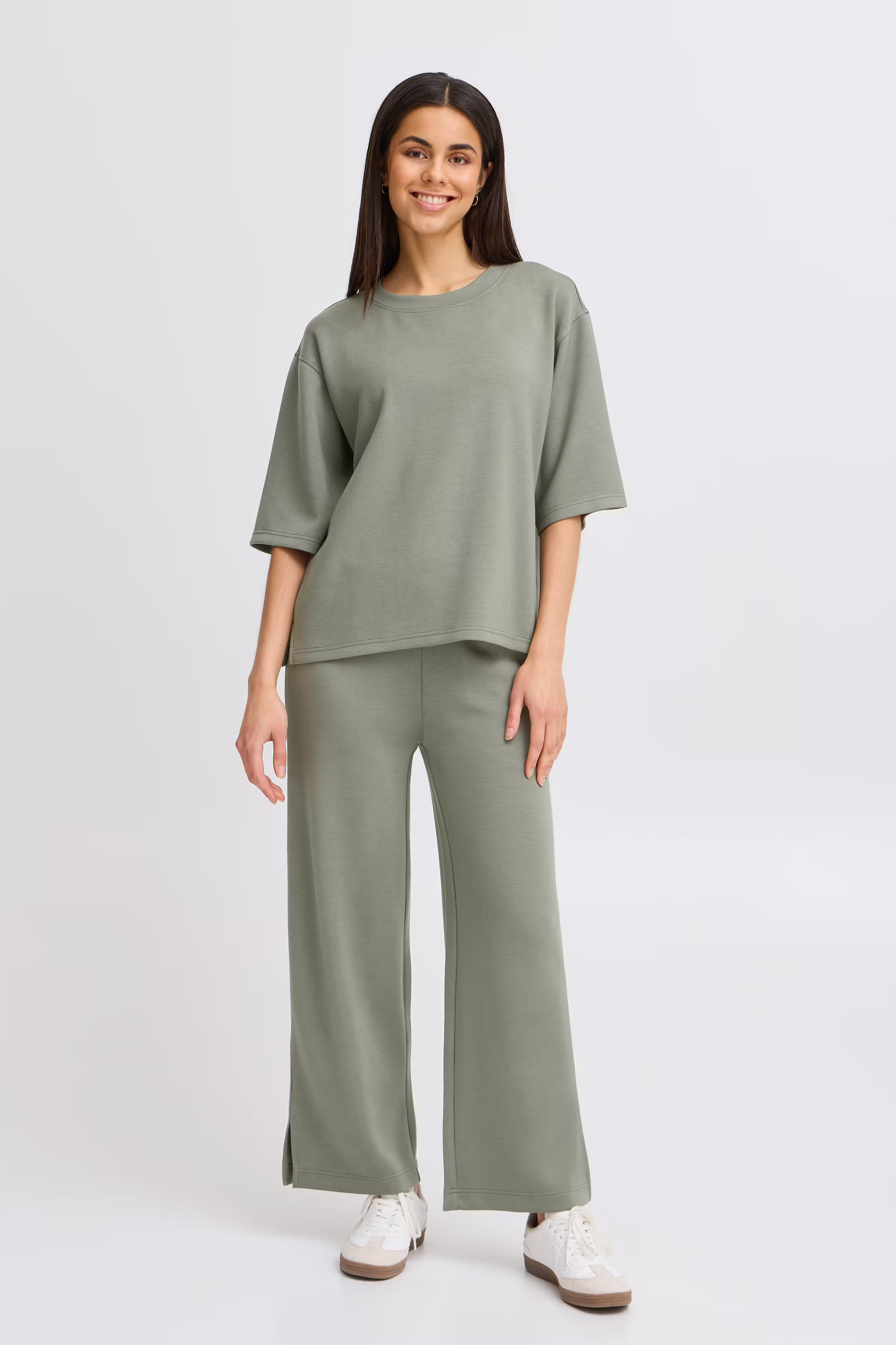 FRAURORA Sweatshirt LOOKBOOK FRONT 20615492-185806