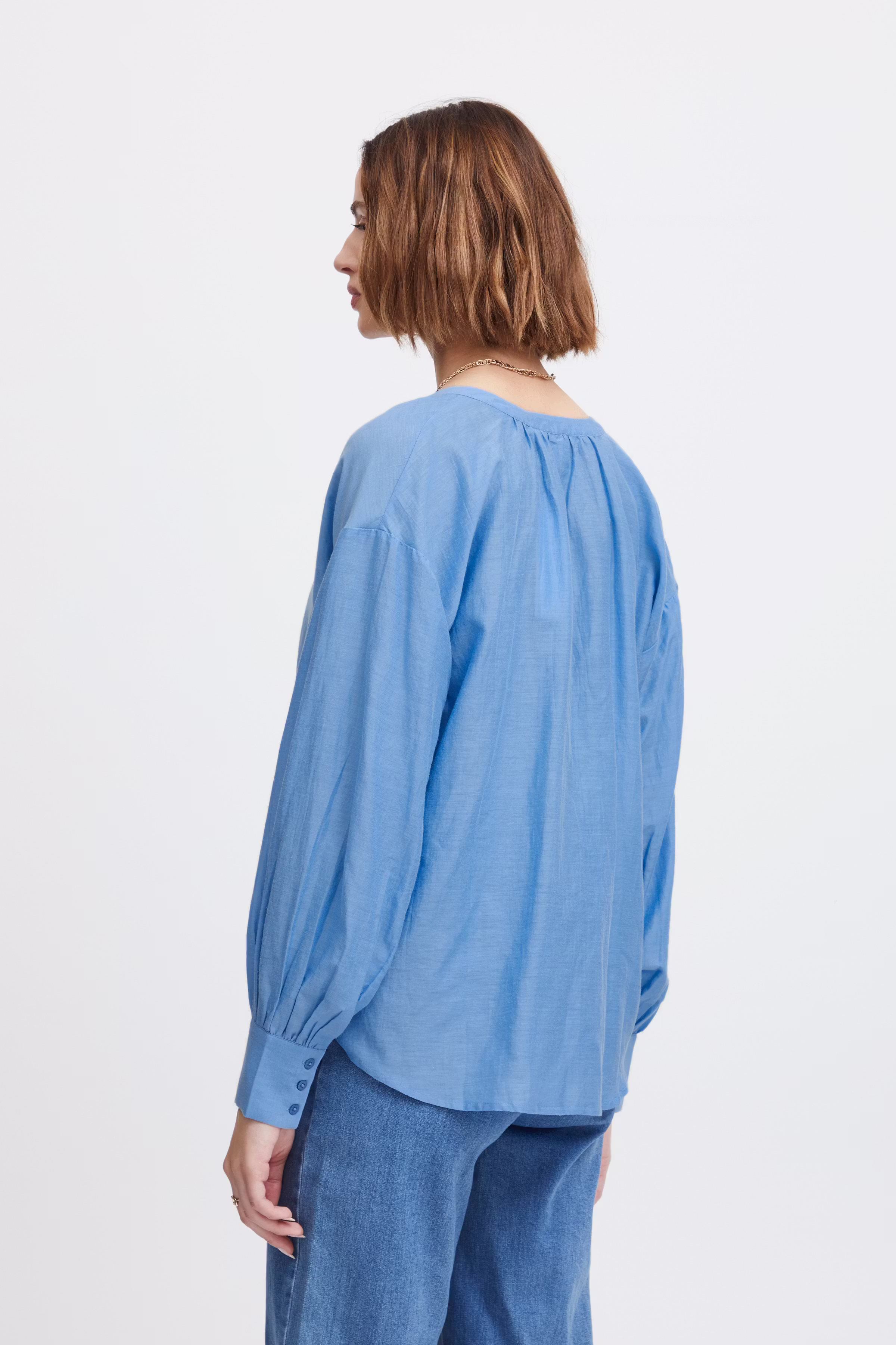 IRTHEA Hemd LOOKBOOK BACK 20118411-174041