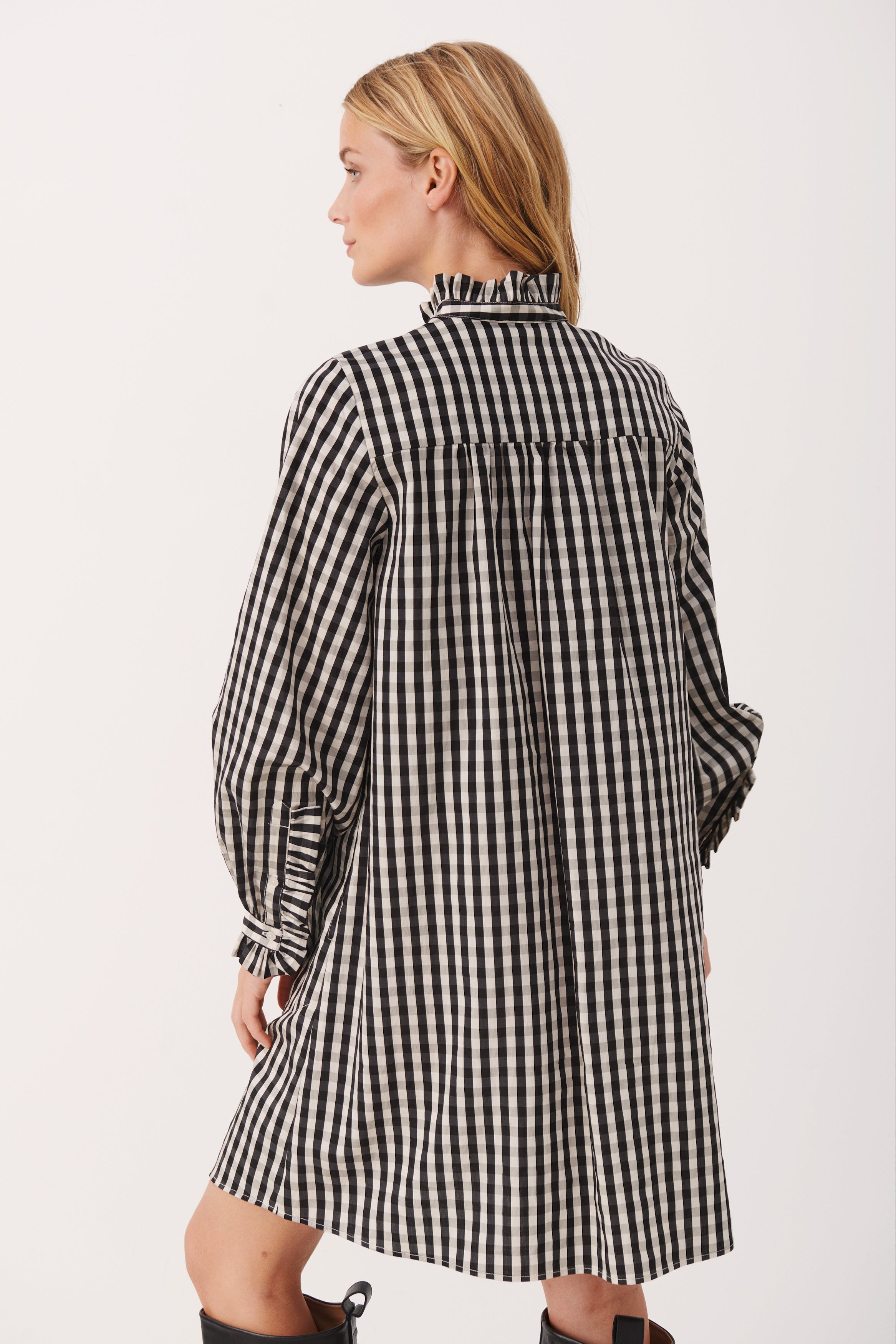 VanaPW Jurk LOOKBOOK BACK 30307404-301753