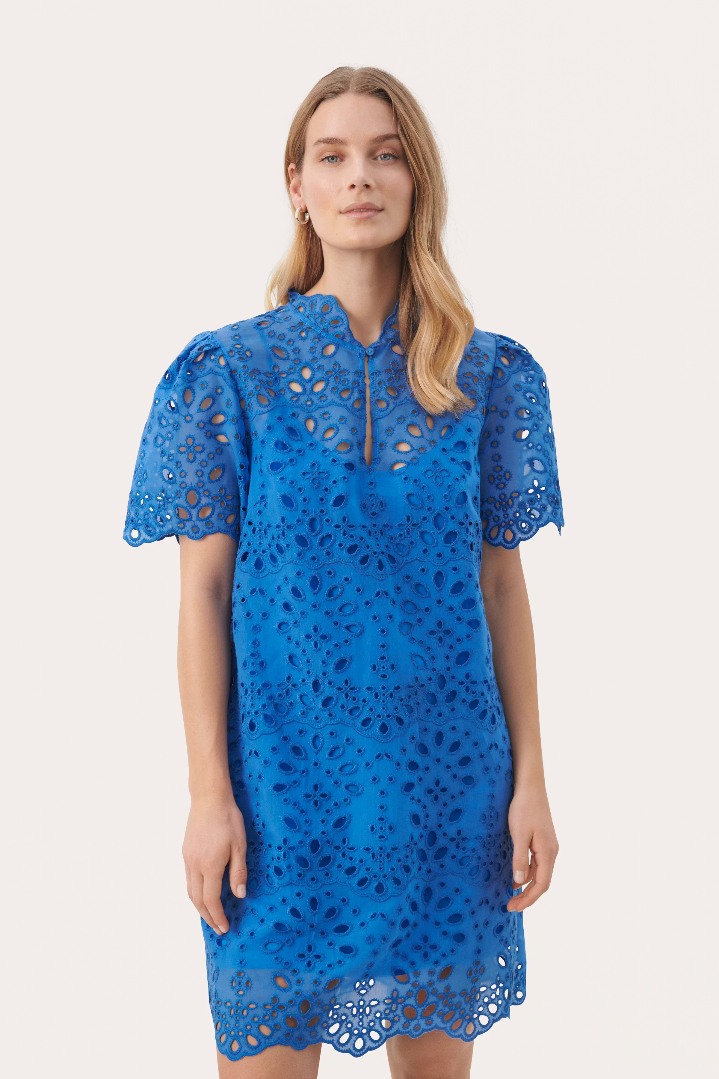 GebellaPW Kort blondekjole LOOKBOOK FRONT 30308616-184048