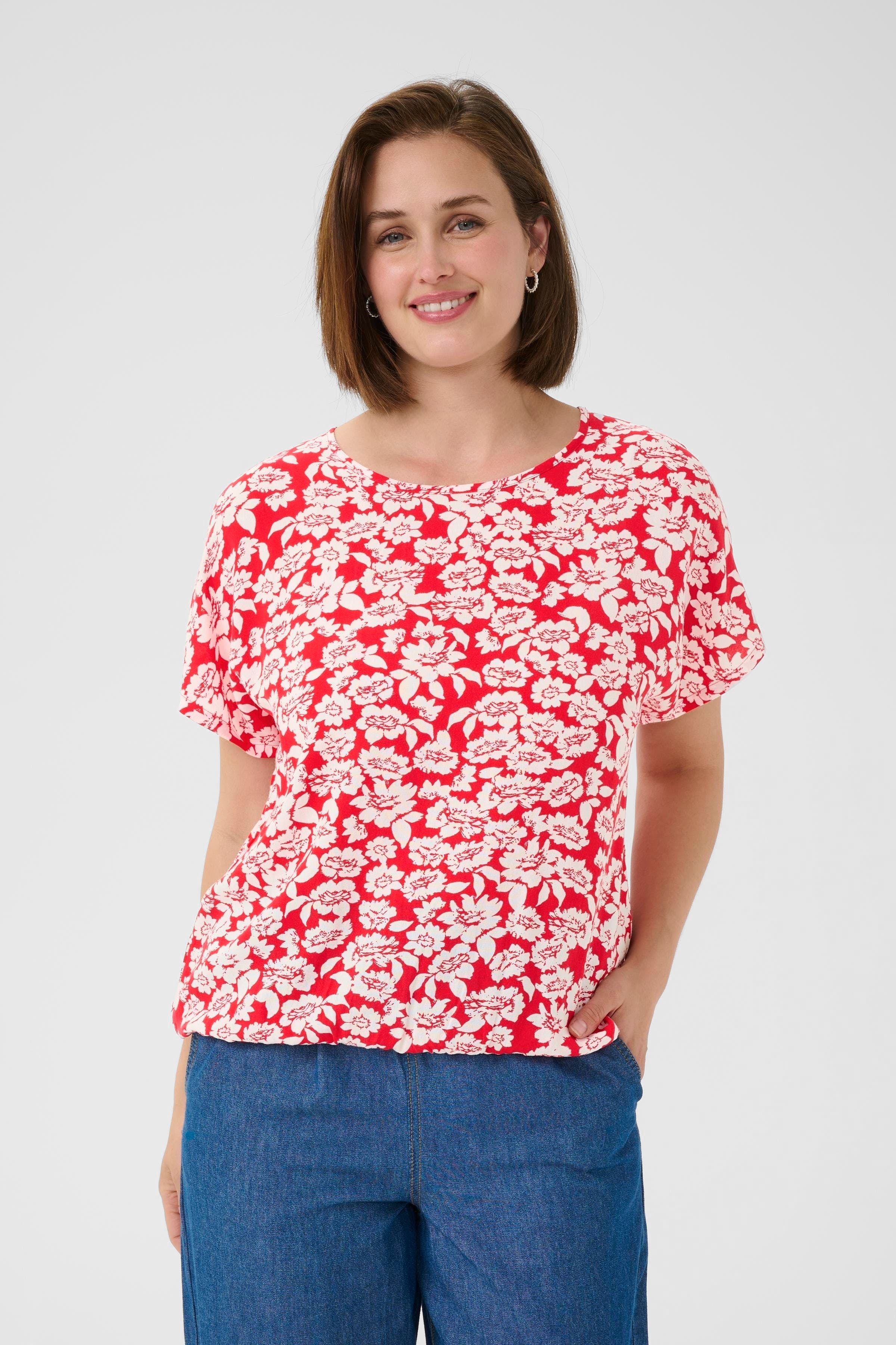 KAbeathe Top LOOKBOOK FRONT 10508896-108555