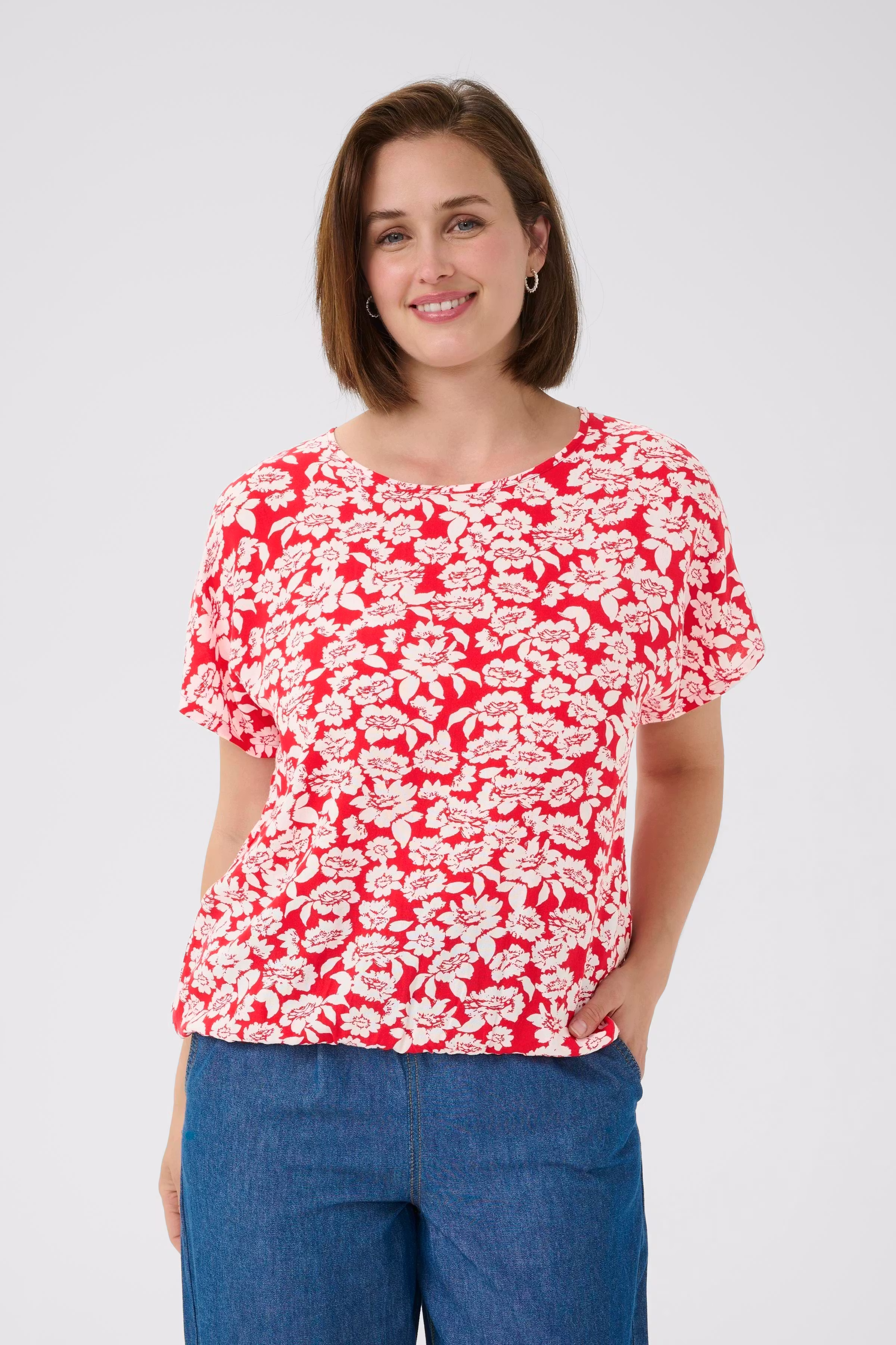 KAbeathe Top LOOKBOOK FRONT 10508896-108555