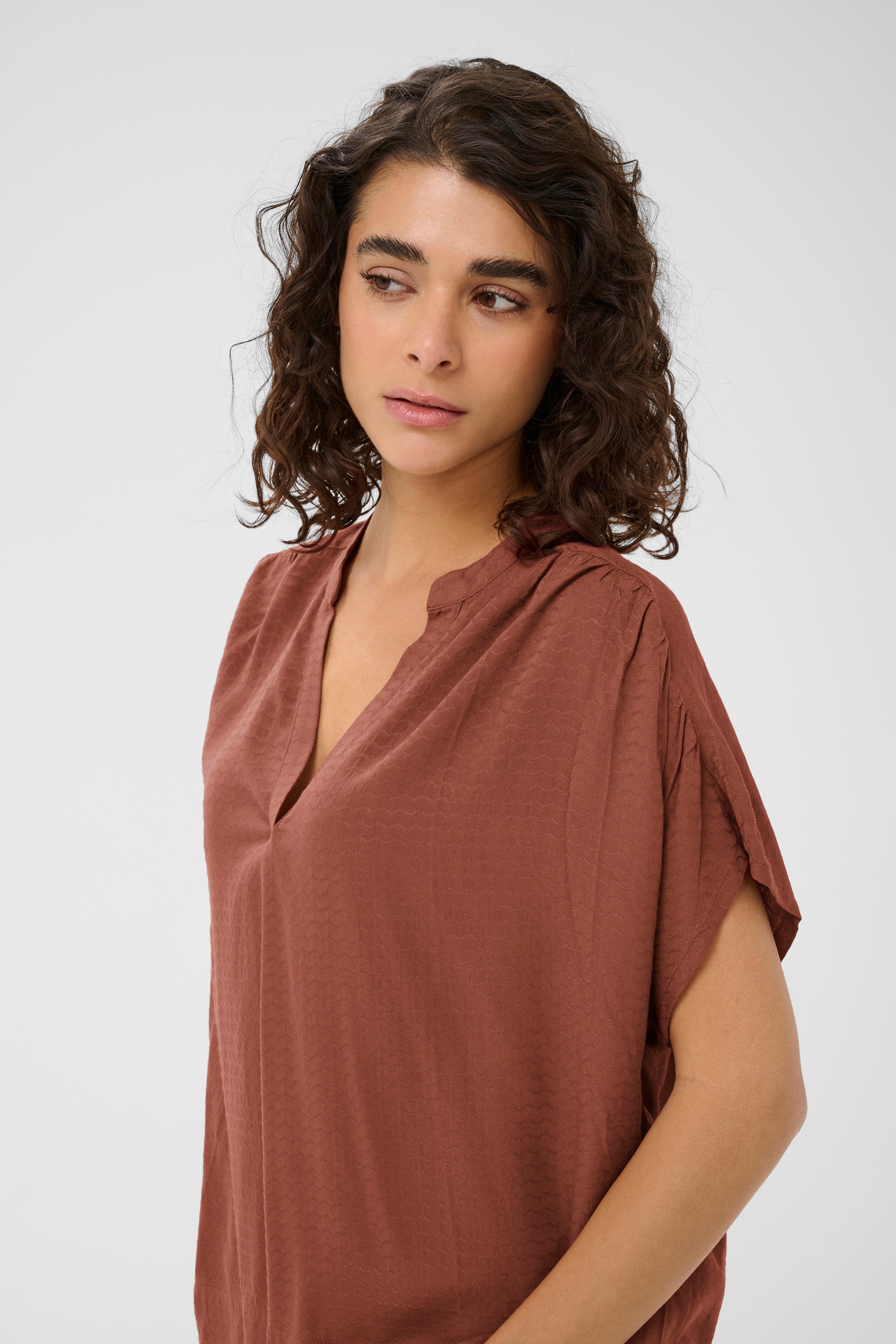 KAgina Blouse LOOKBOOK DETAIL 10511593-191334