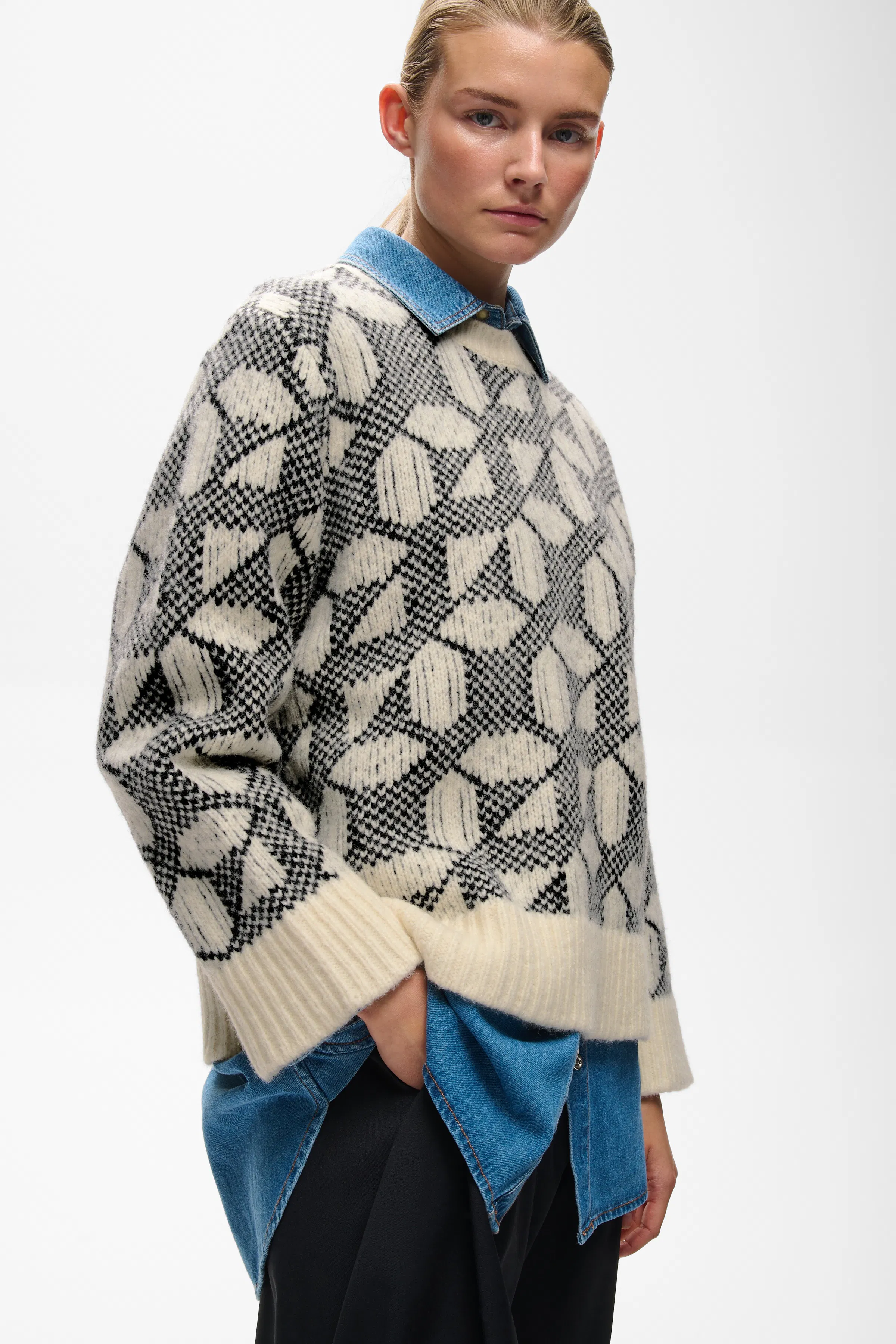 TULAIW Pullover LOOKBOOK DETAIL 30112920-900013271