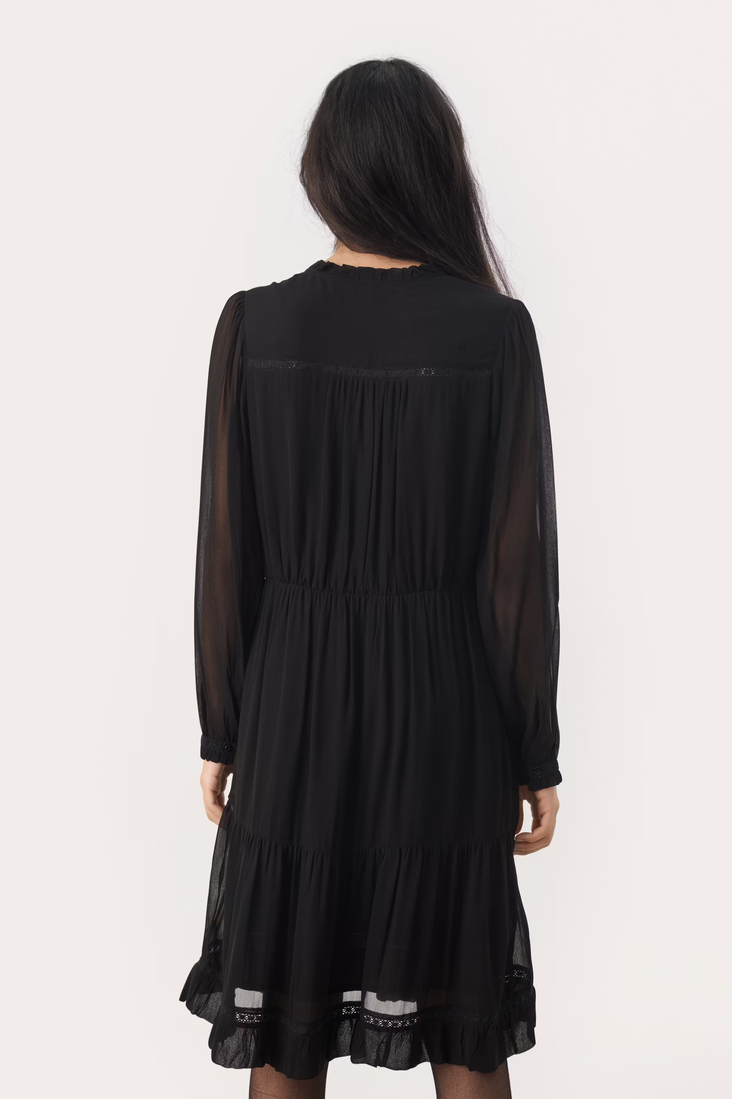 MunyaPW Dress LOOKBOOK BACK 30309321-194008