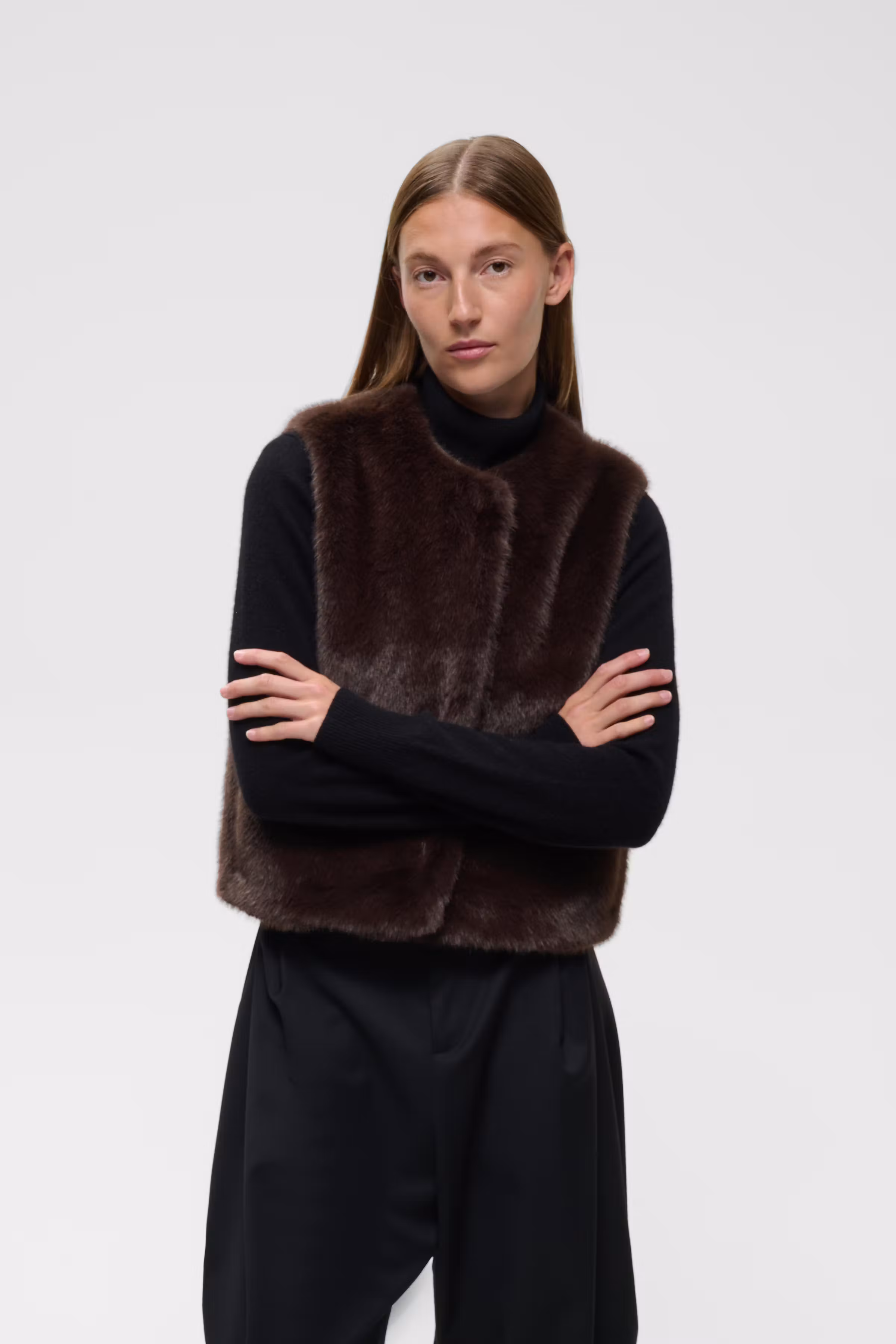 HALIFAXIW Warm waistcoat in chocolate brown polyamide
