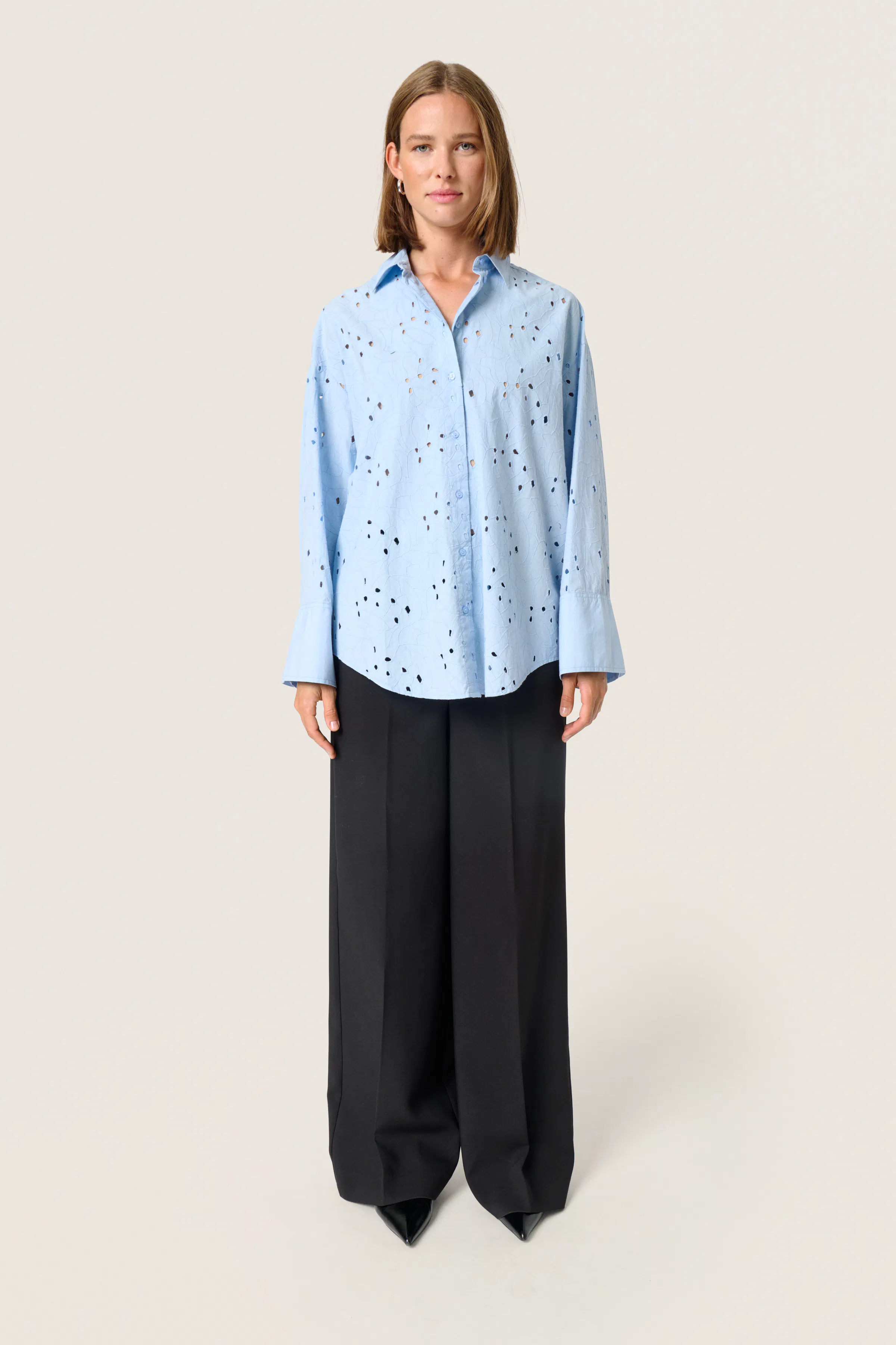 SLIva Overhemd LOOKBOOK FRONT 30407923-154030