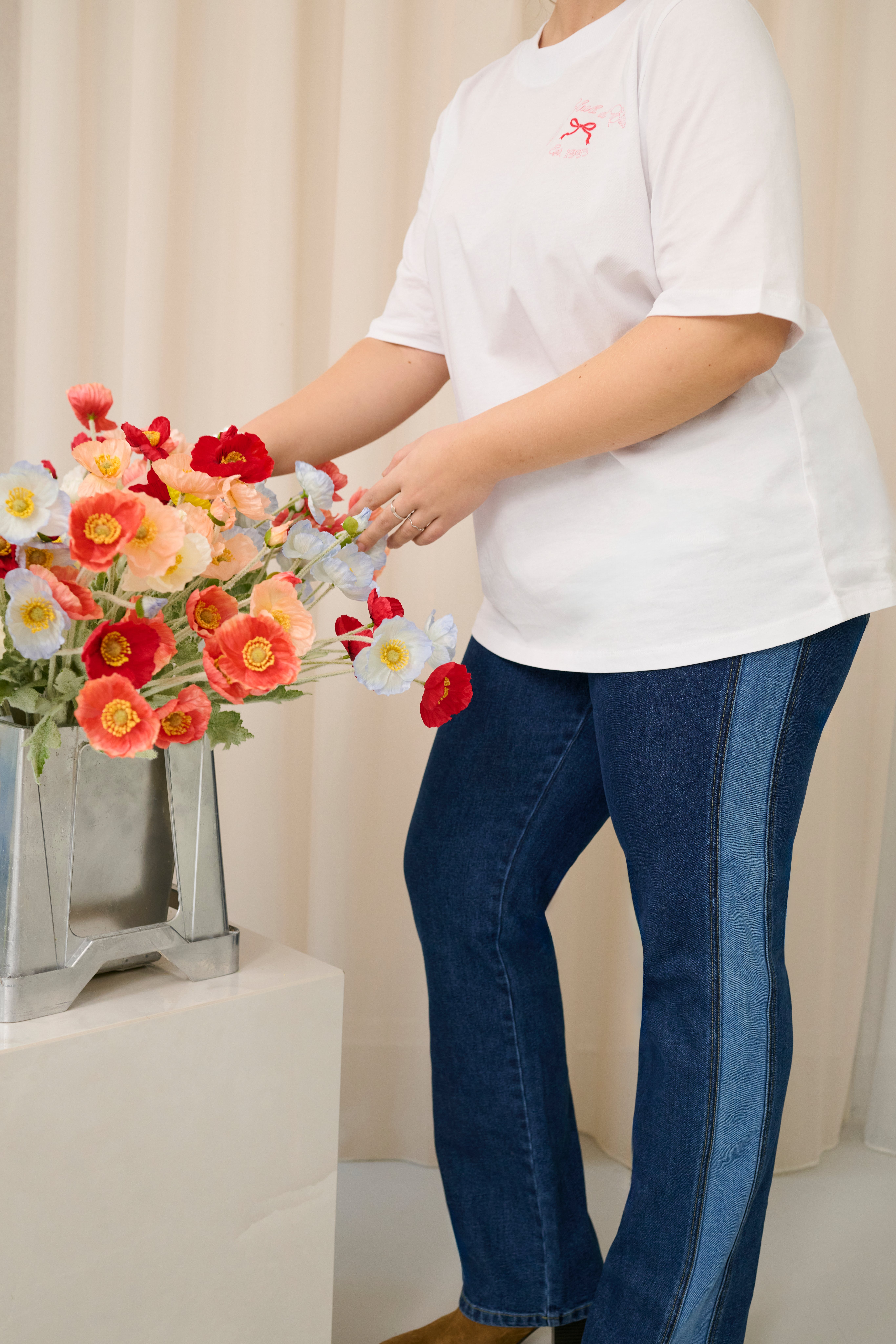 KClenny T-shirt LOCATION NONE 10583523-110601