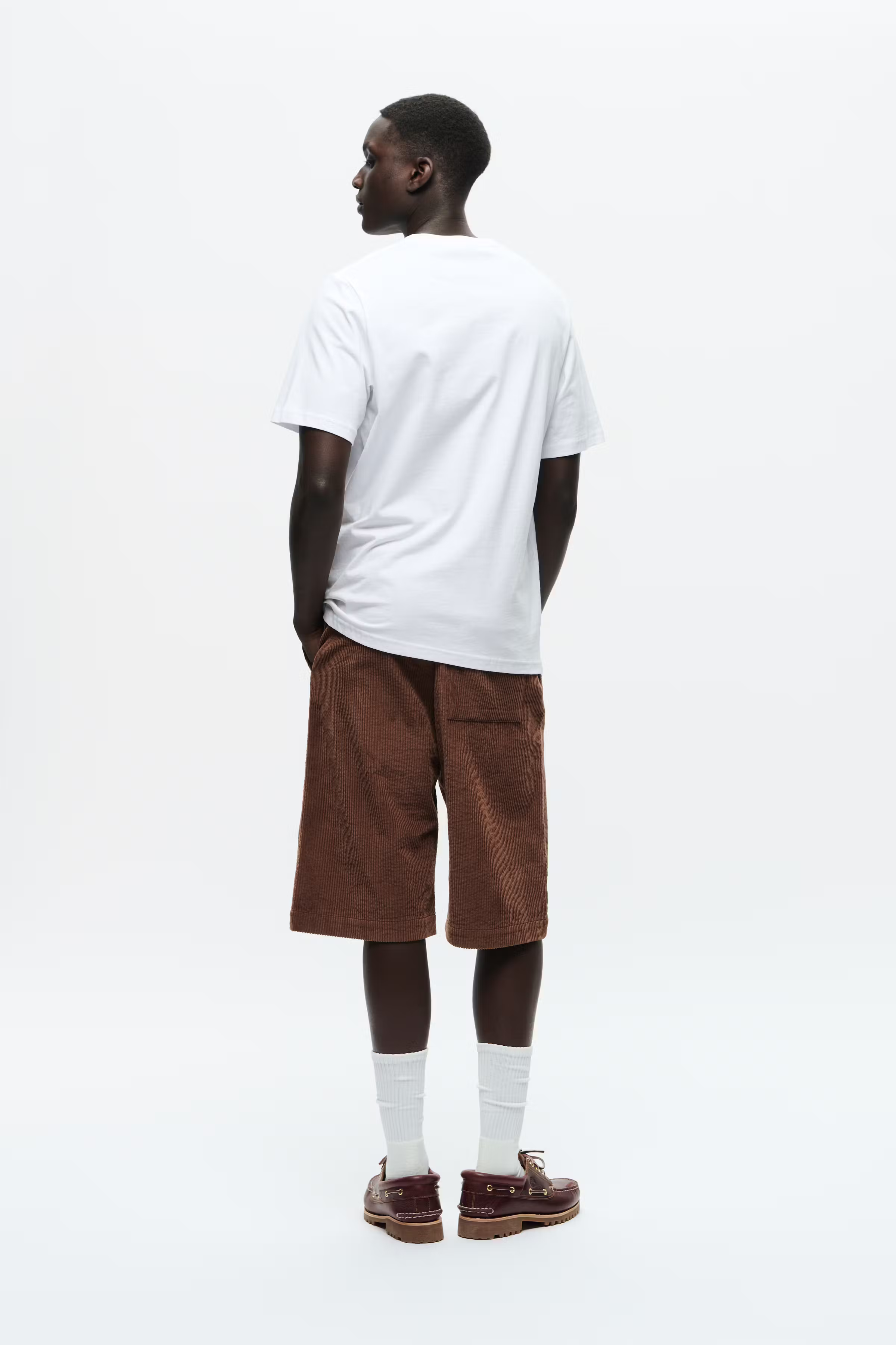 WWBobby T-shirt LOOKBOOK BACK 30251426-110601