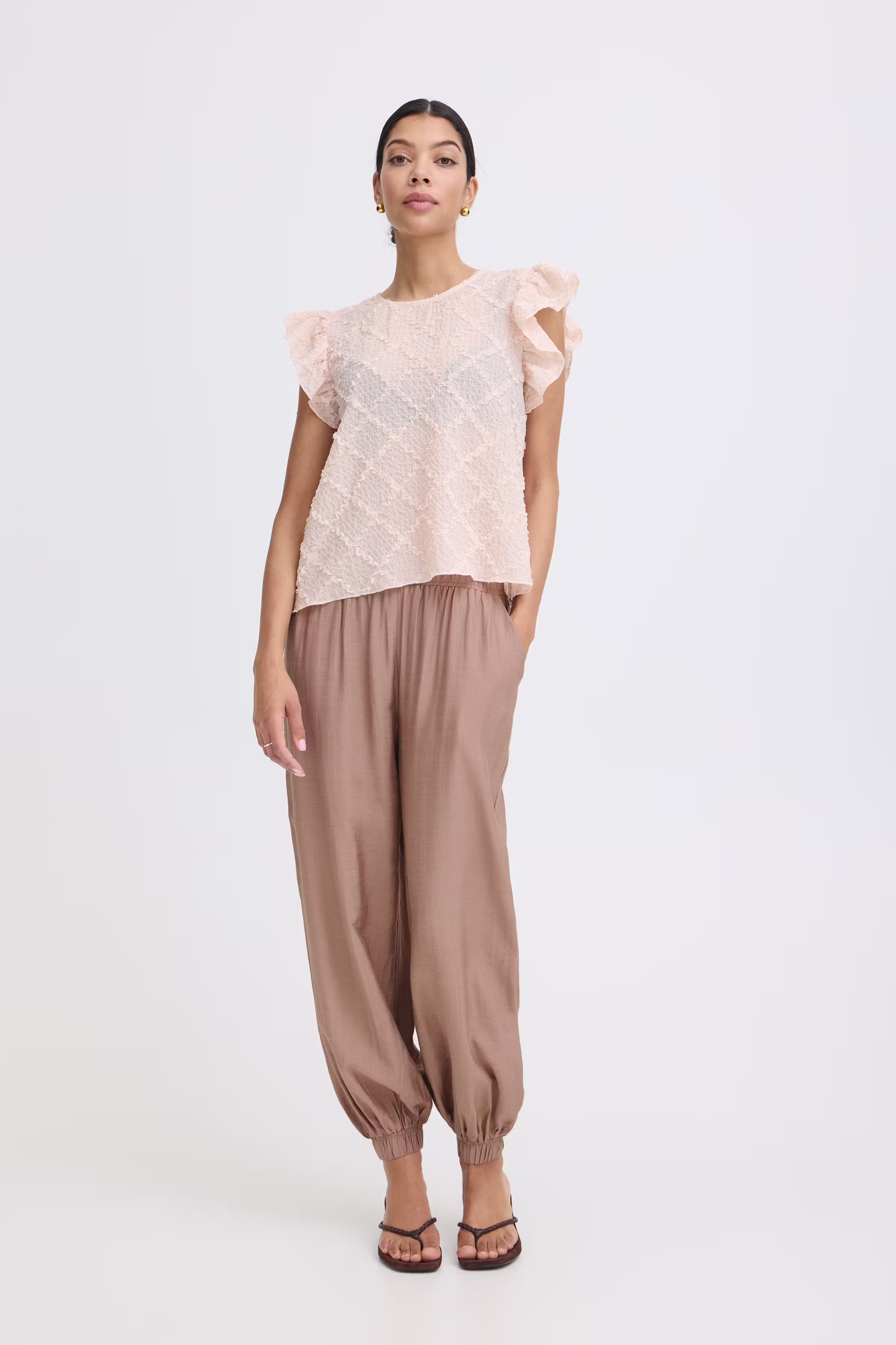 BYJOANNIE Hose LOOKBOOK FRONT 20819216-161412