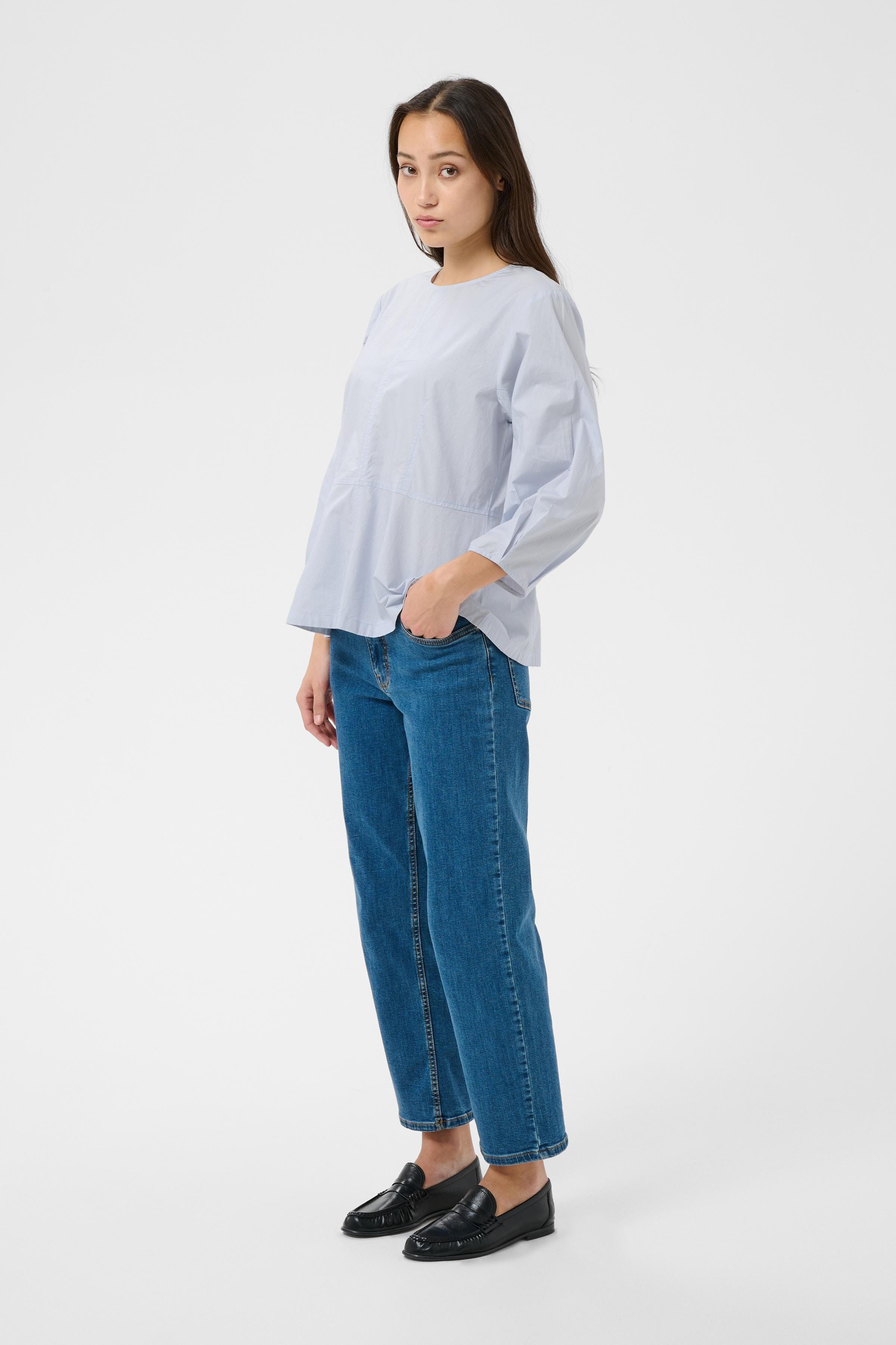 CharinaPW Bluse LOOKBOOK FRONT 30310790-144106