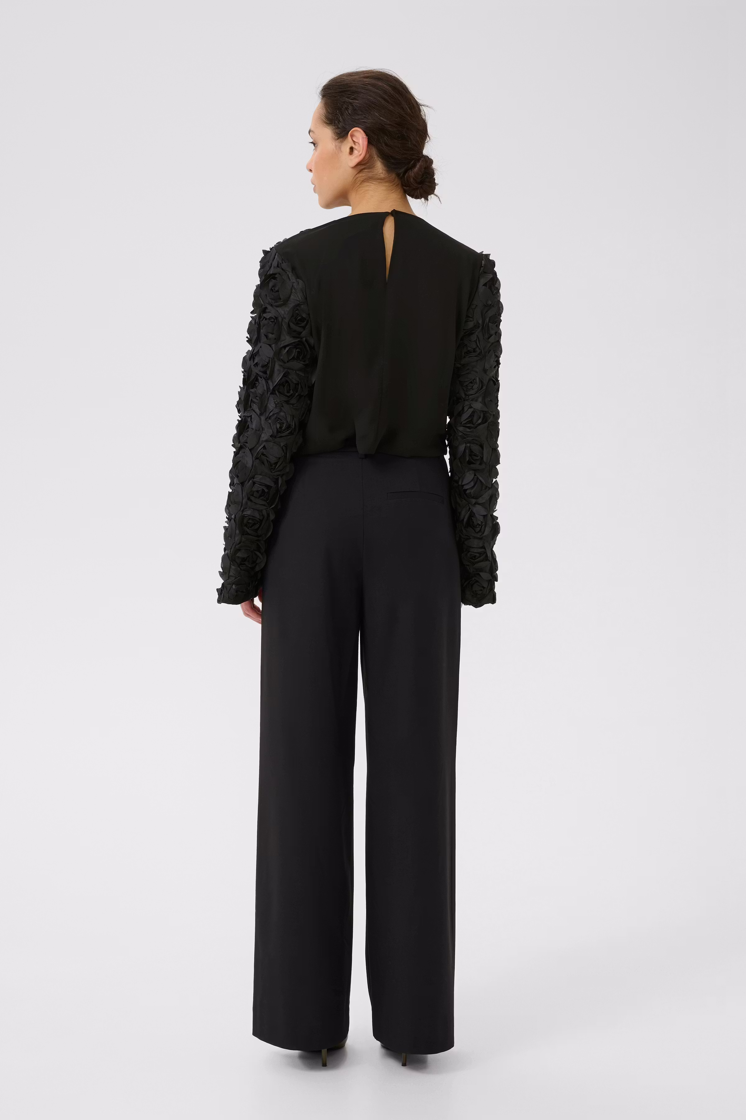 GZingrid Blouse LOOKBOOK BACK 10910826-100017