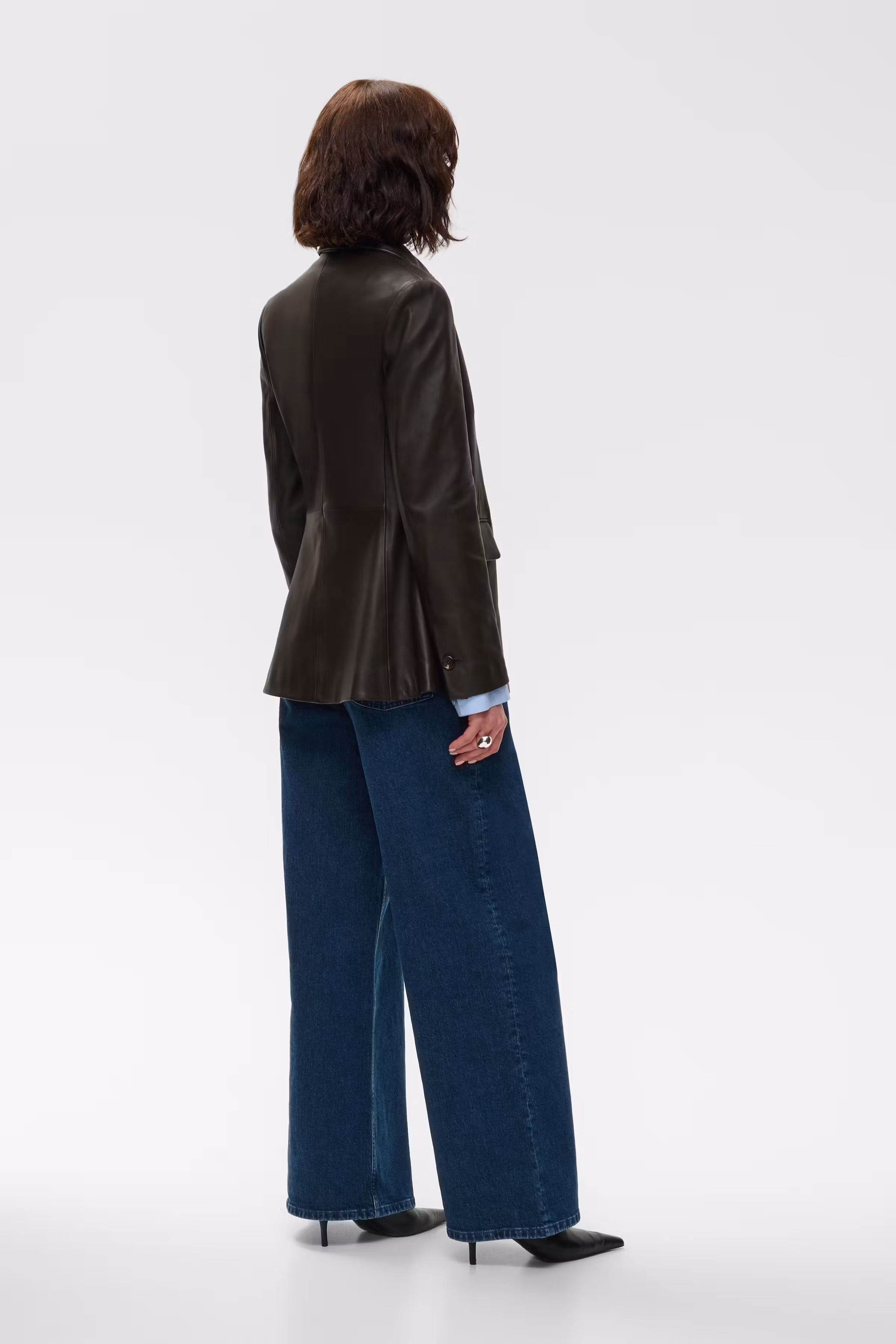 IOLiza Outerwear LOOKBOOK DETAIL 30600111-BR289
