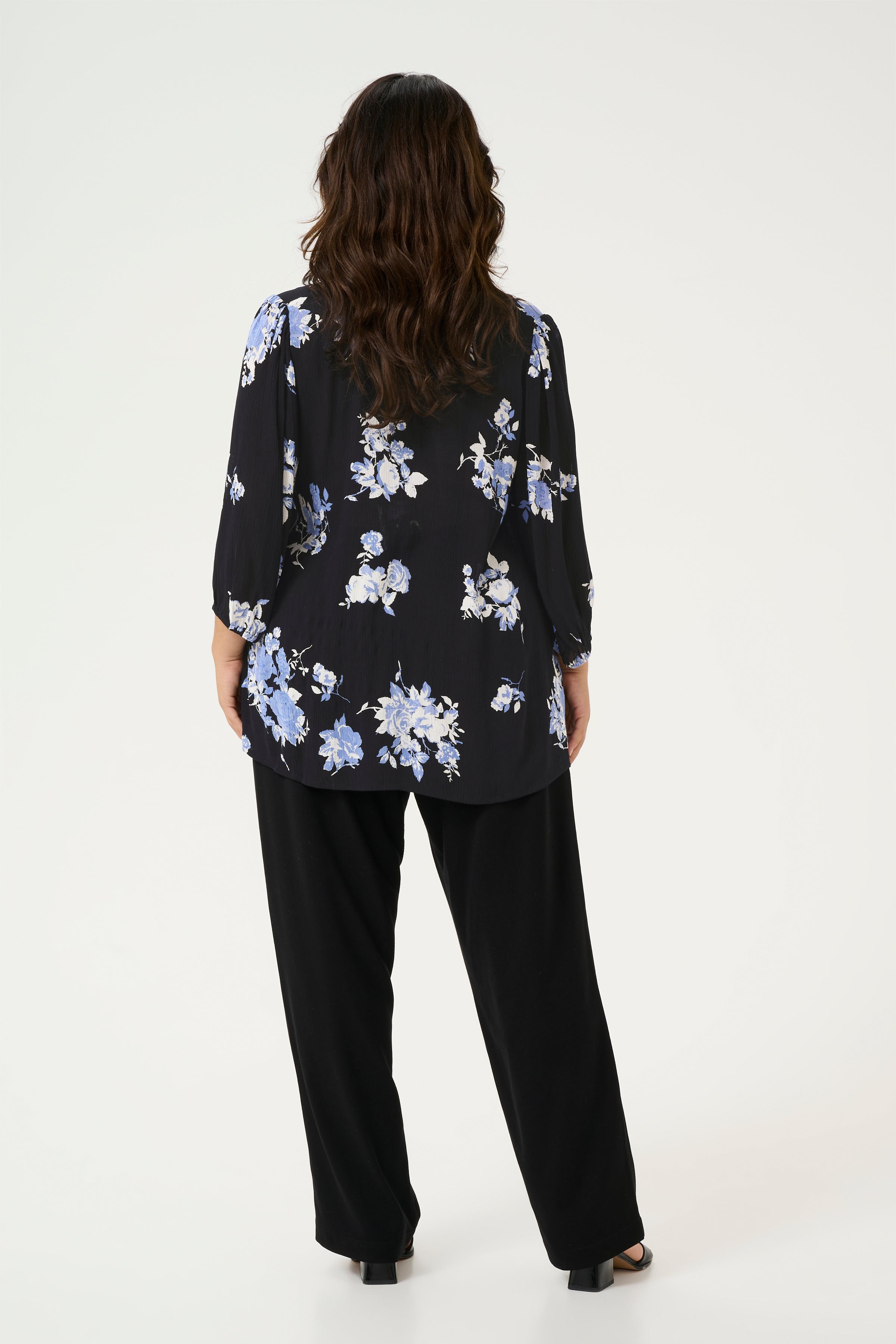 KCedina Blouse LOOKBOOK BACK 10583142-107339