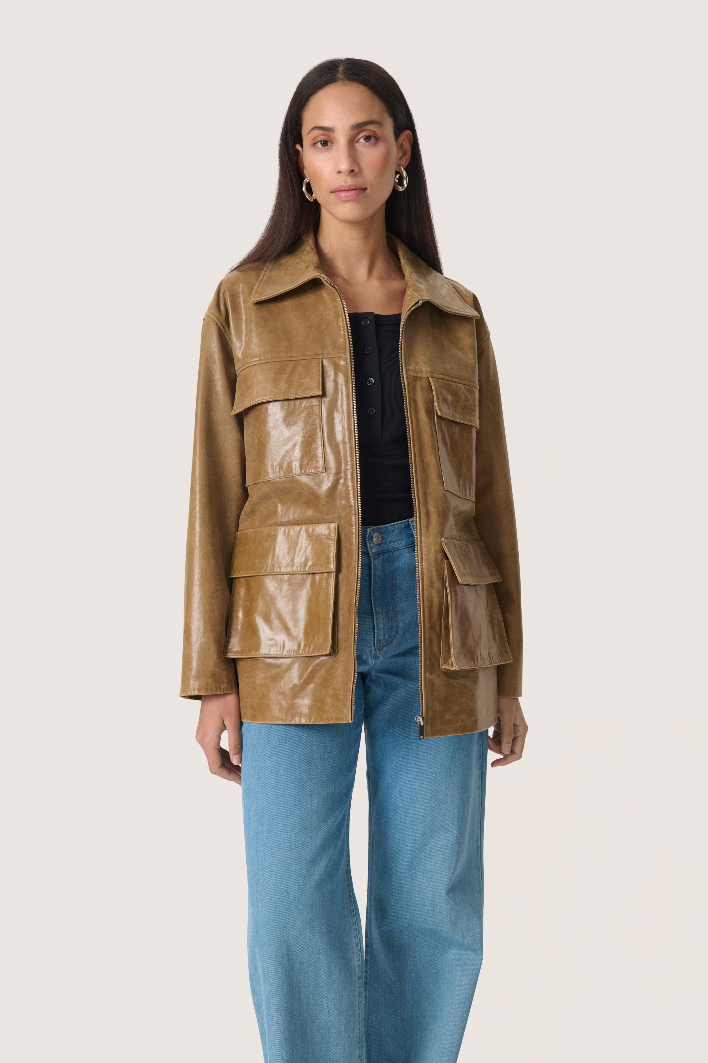 SLEllie Blazer LOOKBOOK FRONT 30408048-171019