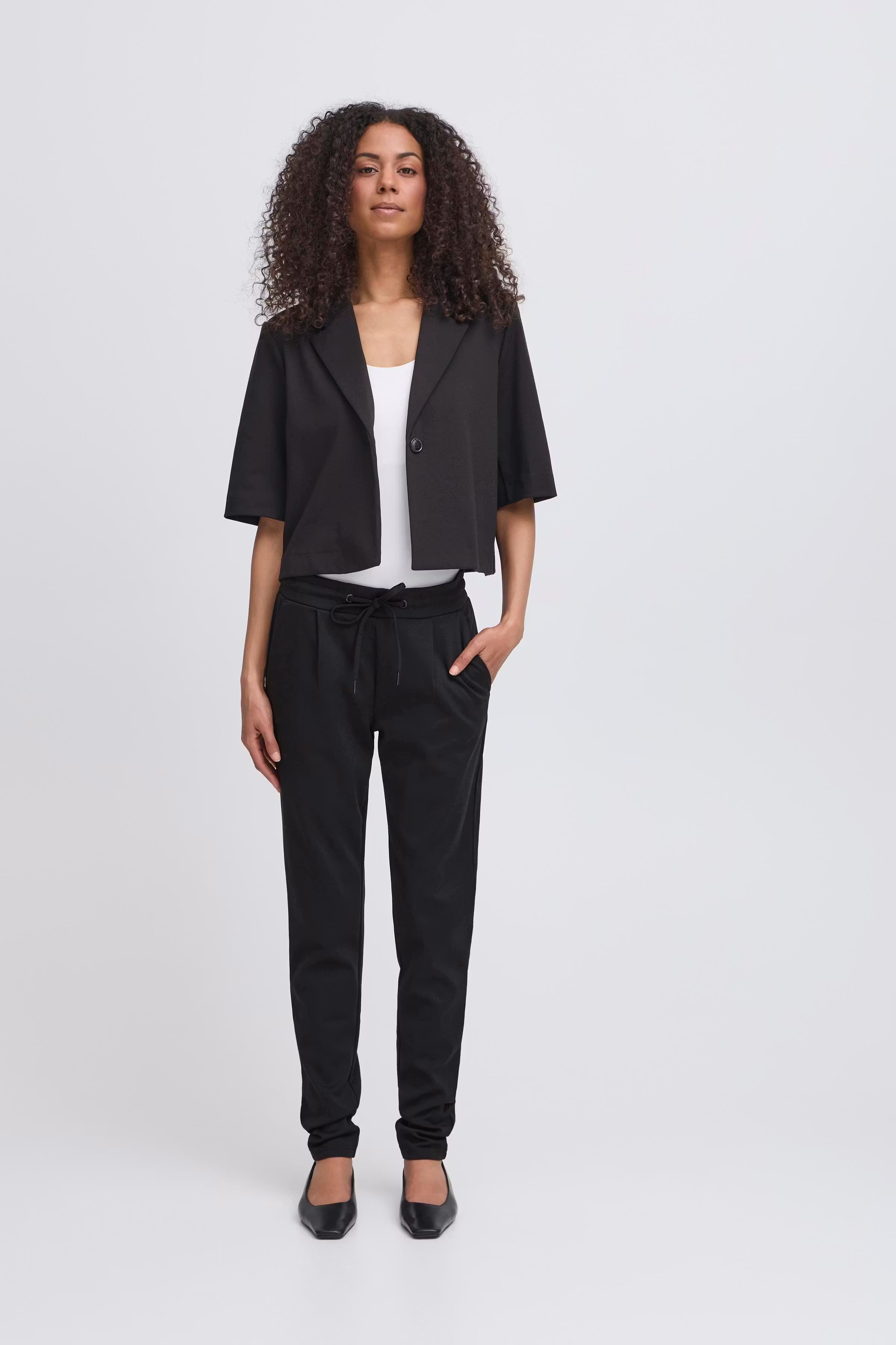 KateIH byxor LOOKBOOK FRONT 20105036-10001