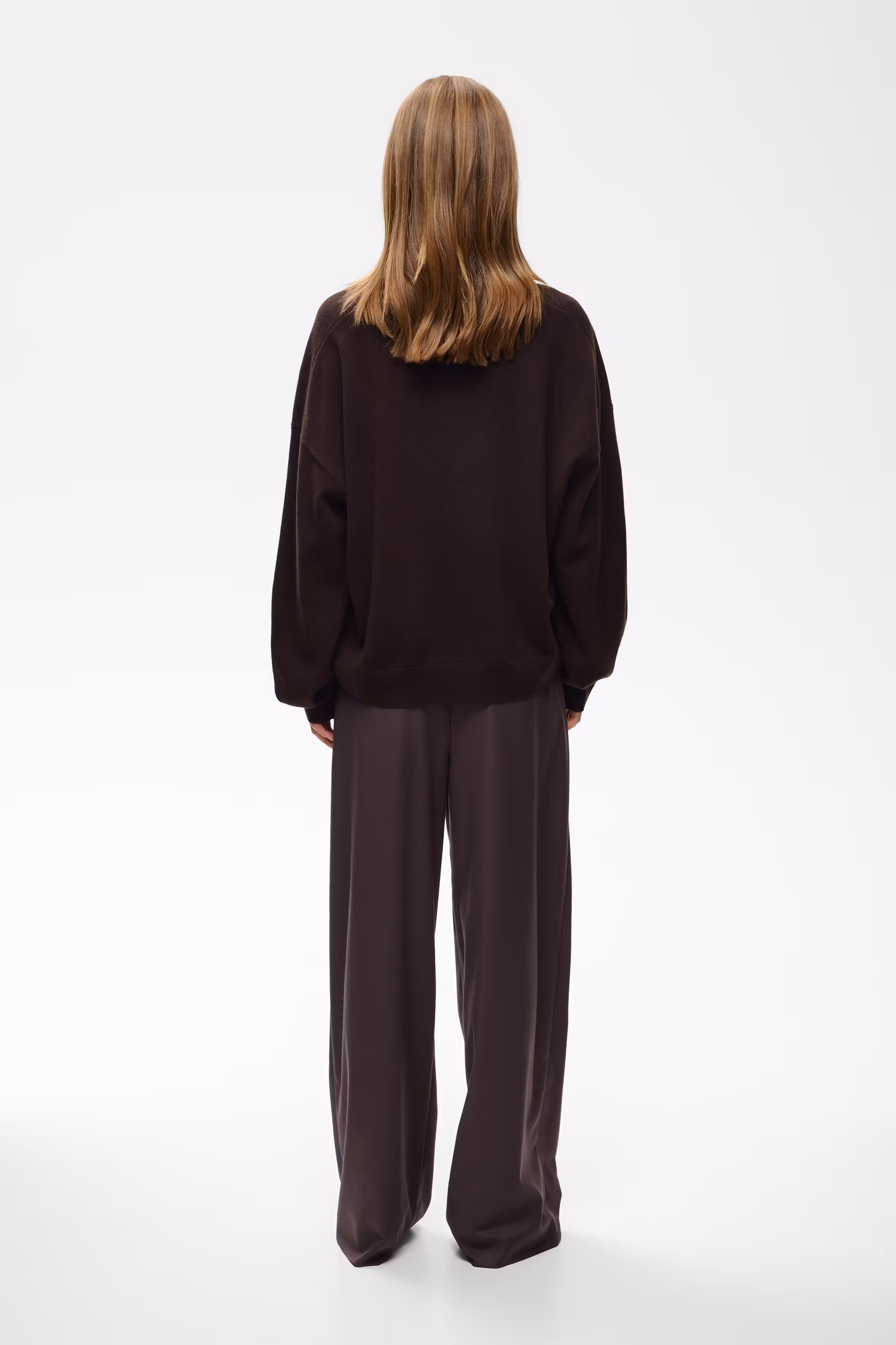 GZmanzi Pullover LOOKBOOK BACK 10911815-191018