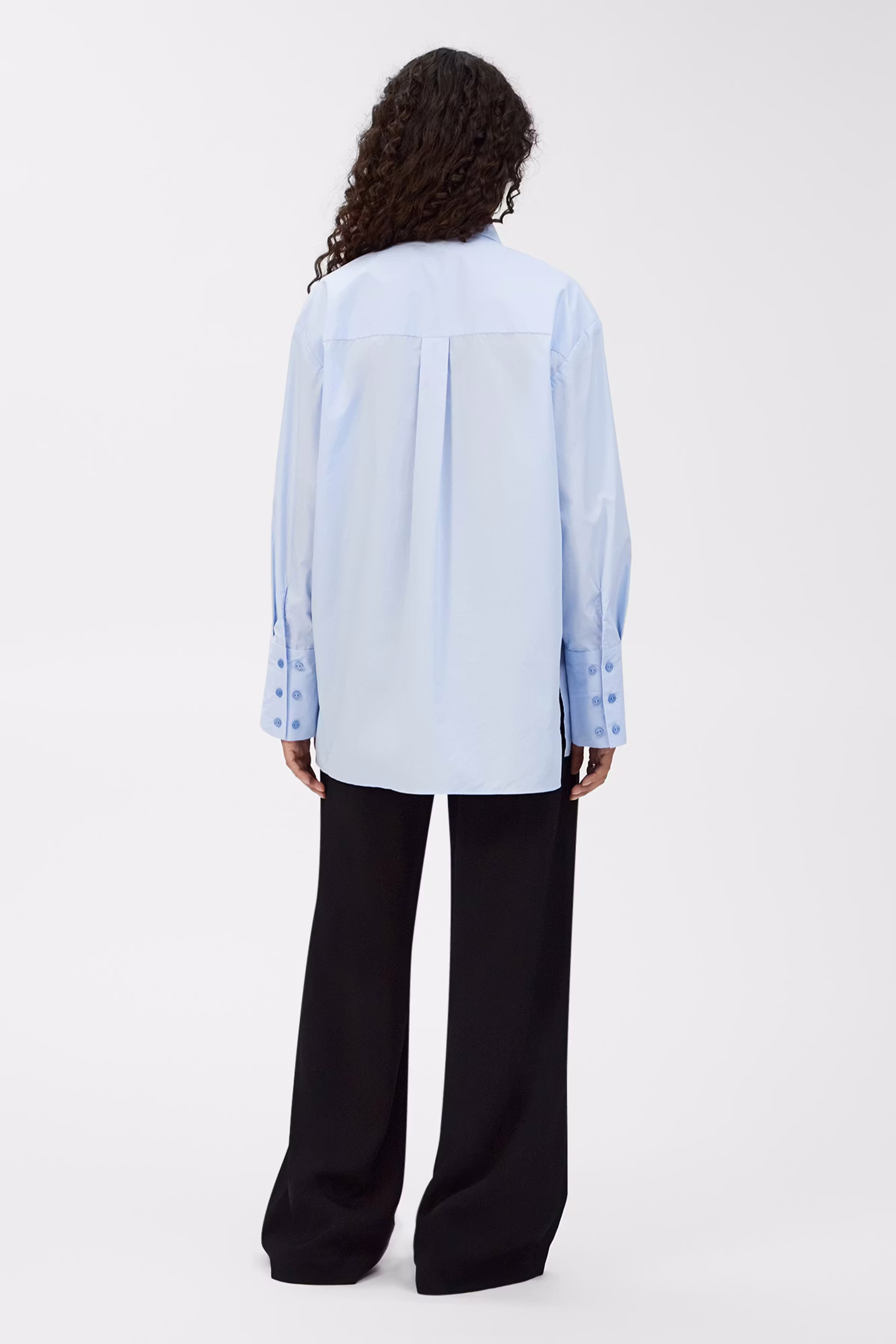 ELVIE Blouse LOOKBOOK BACK 30600573-BL808