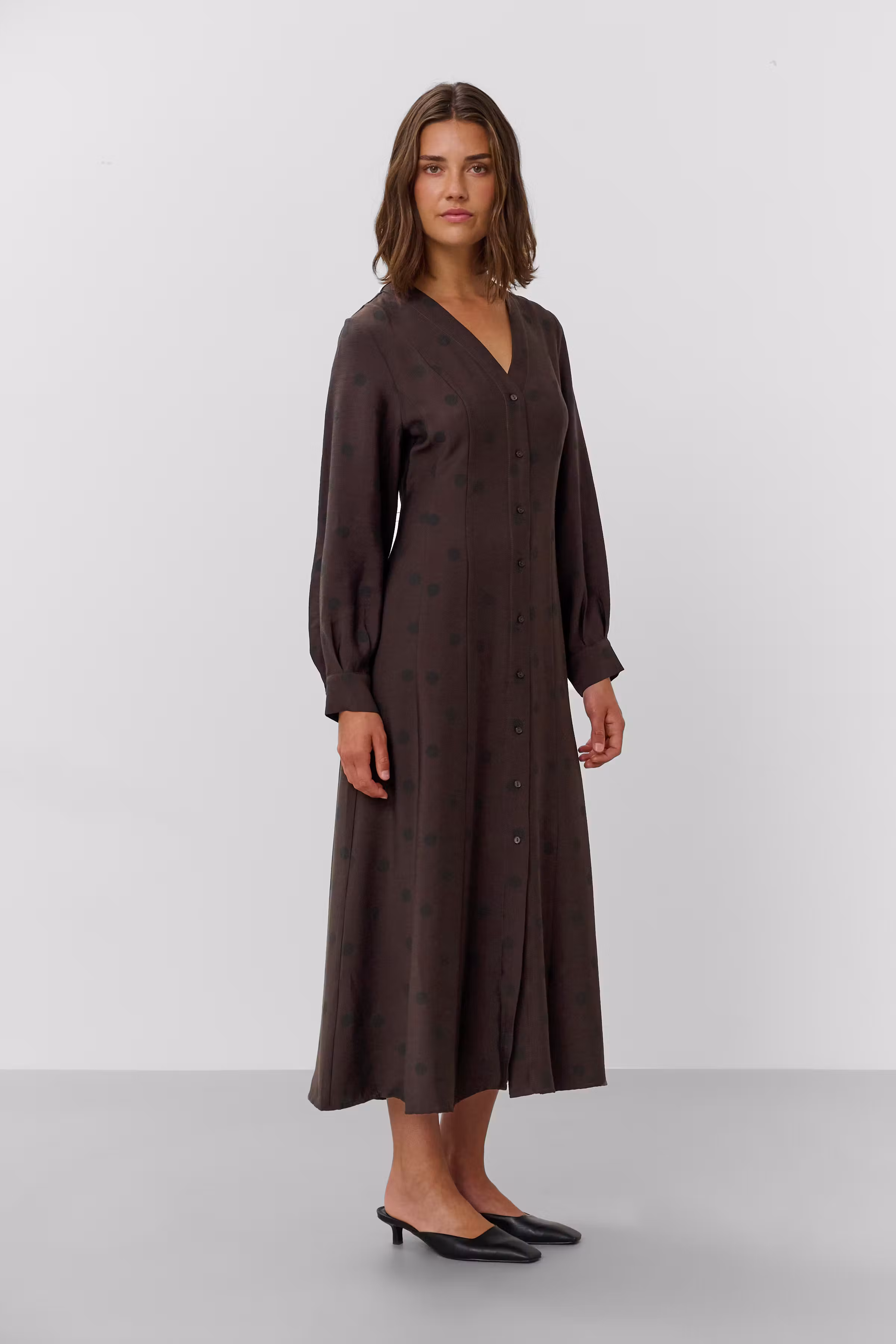 SLIdola Dress LOOKBOOK FRONT 30410041-305817
