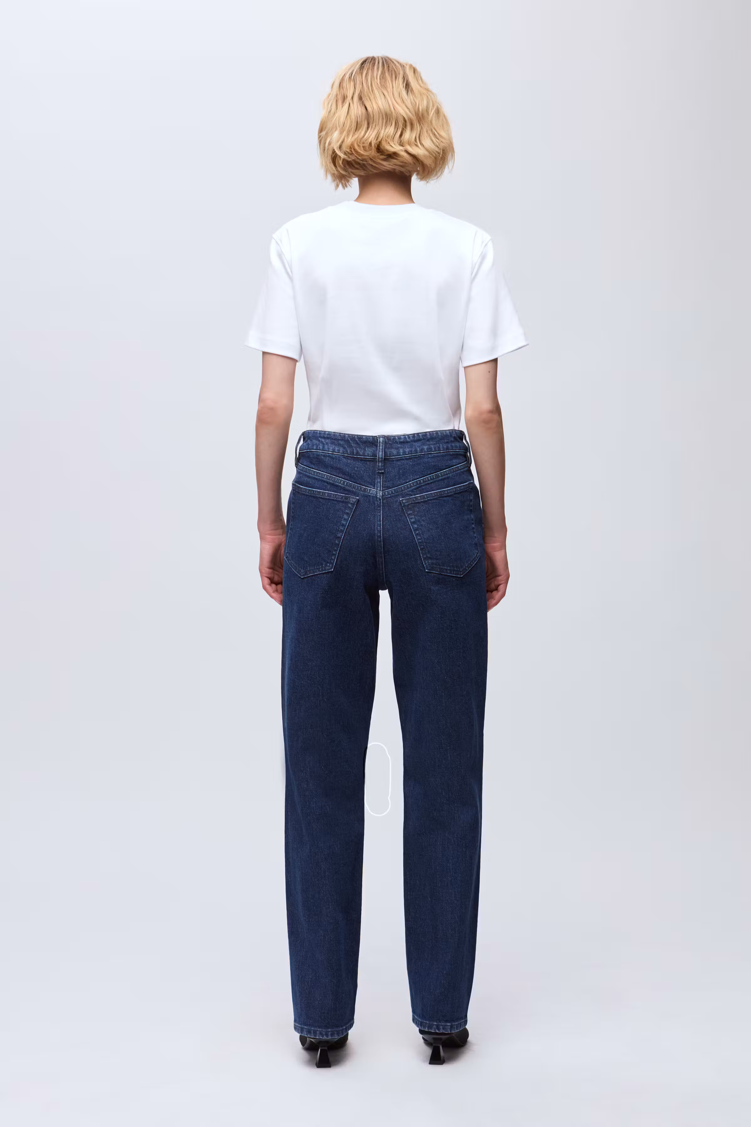 IOFeather T-shirt LOOKBOOK BACK 30600115-WH001