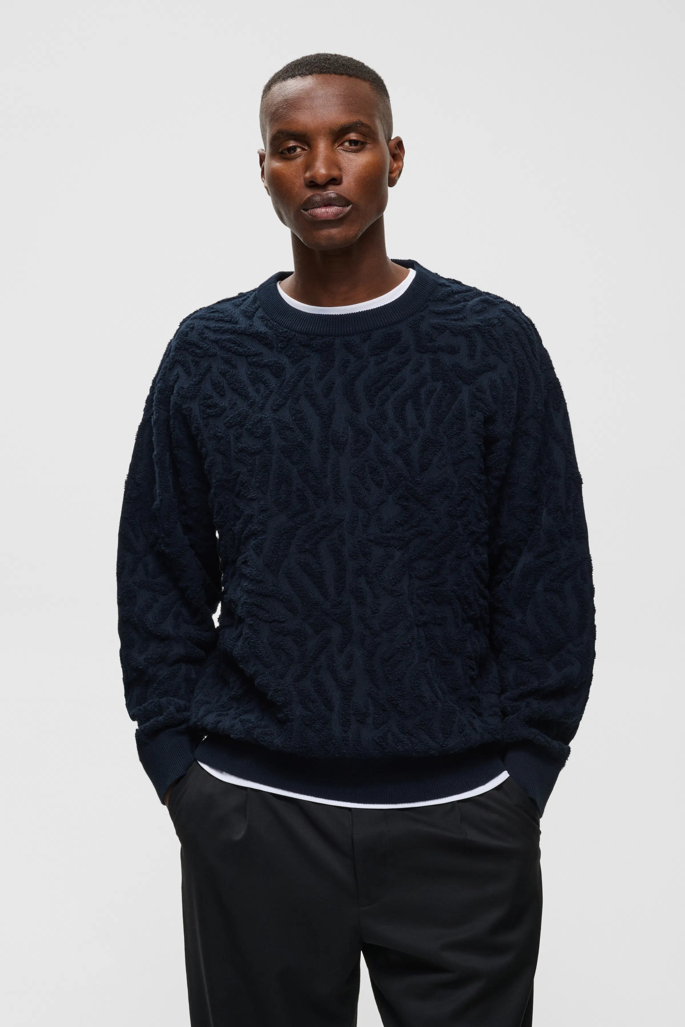 MAsweatio Pullover LOOKBOOK FRONT 30209188-194011