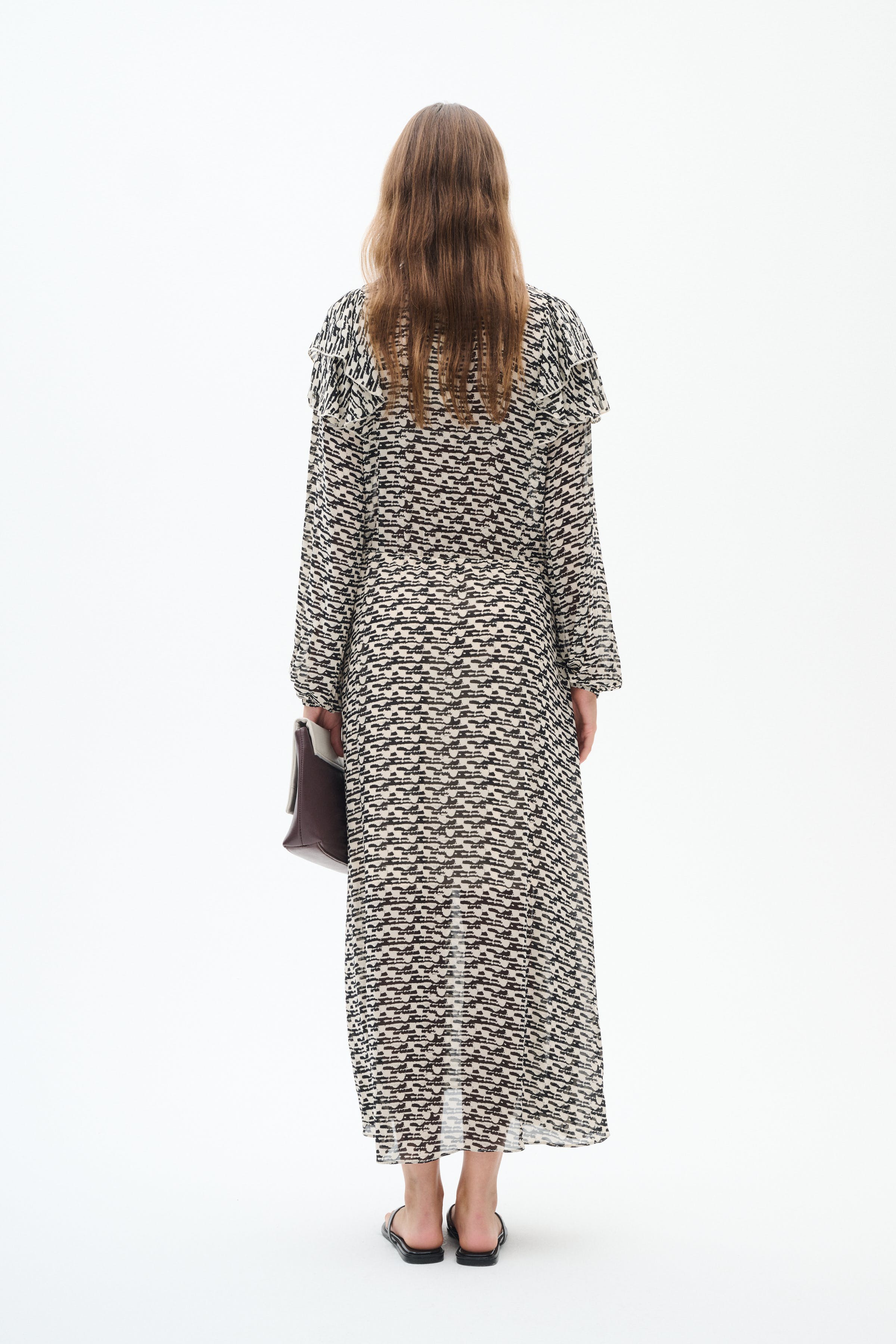 CessieIW Dress LOOKBOOK BACK 30110249-303575