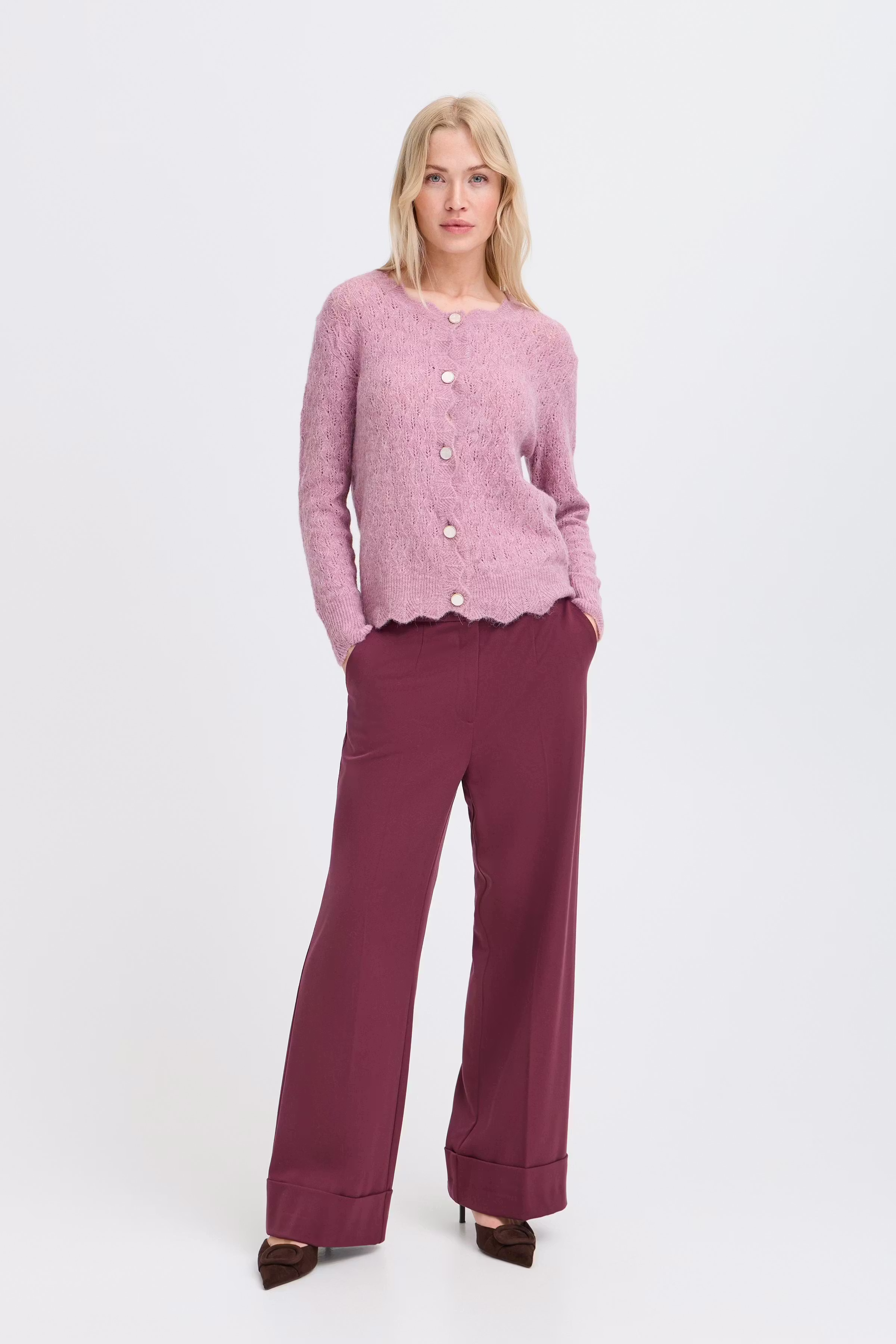 BYMONNA Cardigan LOOKBOOK FRONT 20818088-1621071