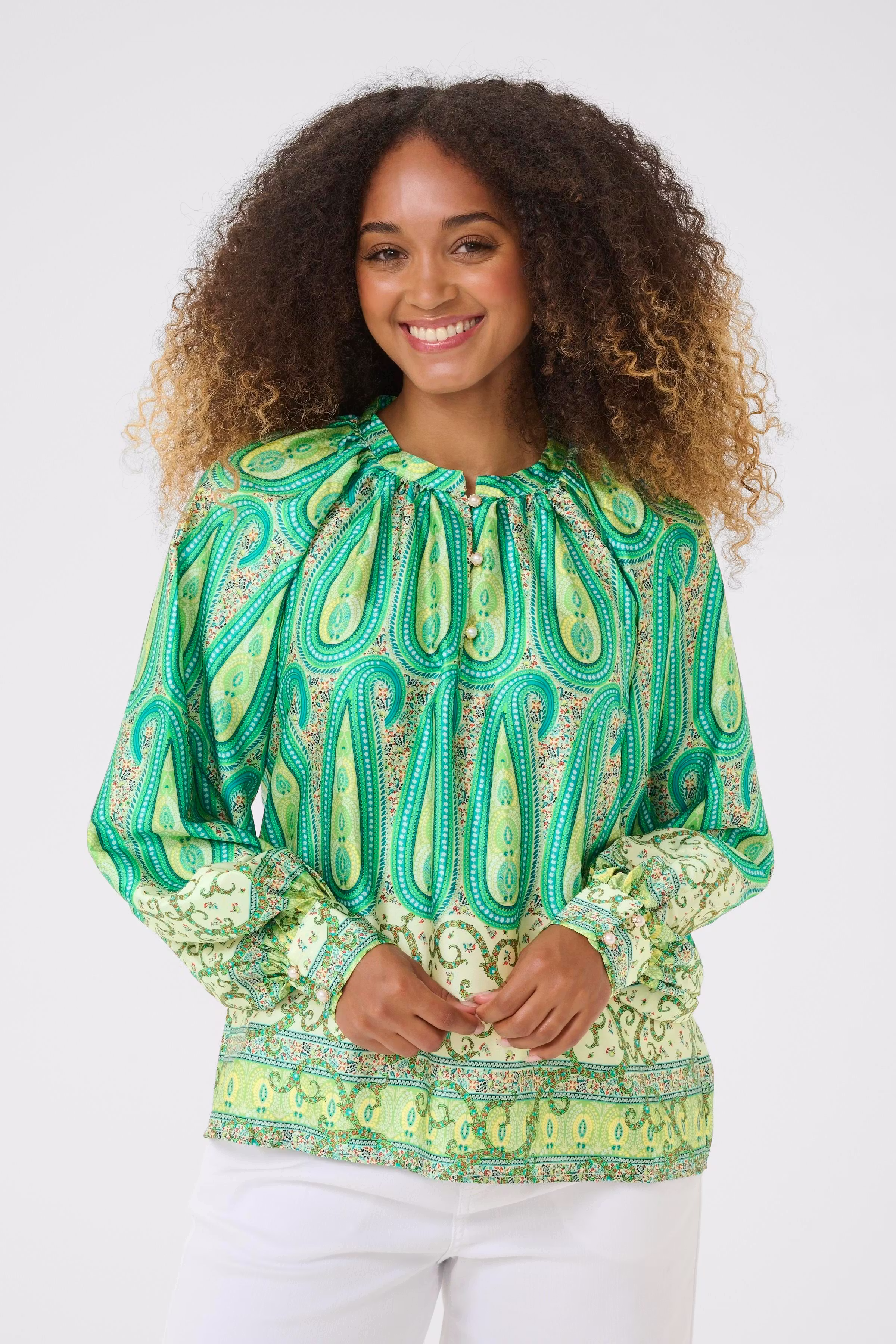 CRAmina Bluse LOOKBOOK FRONT 10614108-108075