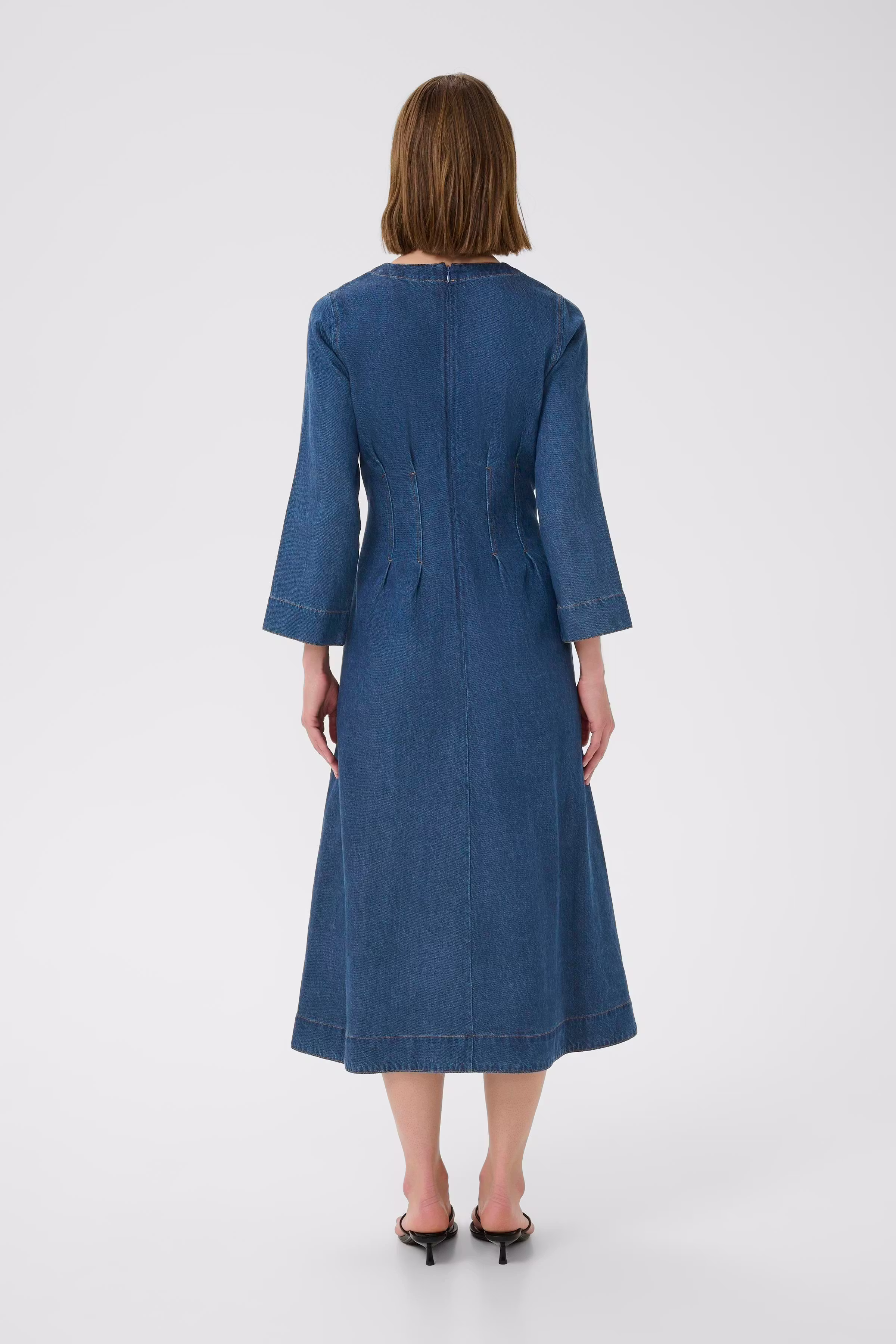 MableIW Dress LOOKBOOK BACK 30109965-303349