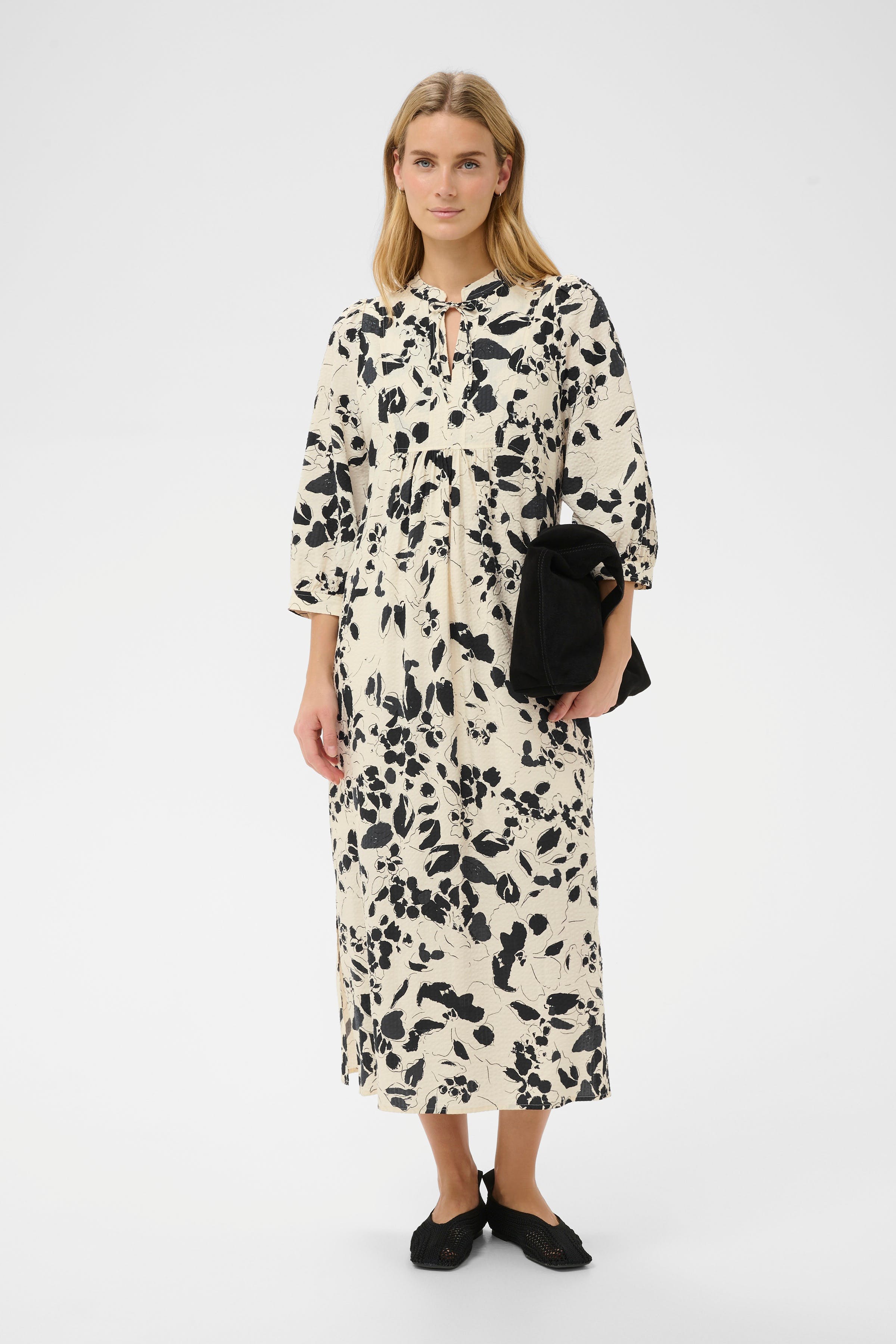 AlessaPW Kjole LOOKBOOK FRONT 30310428-304731