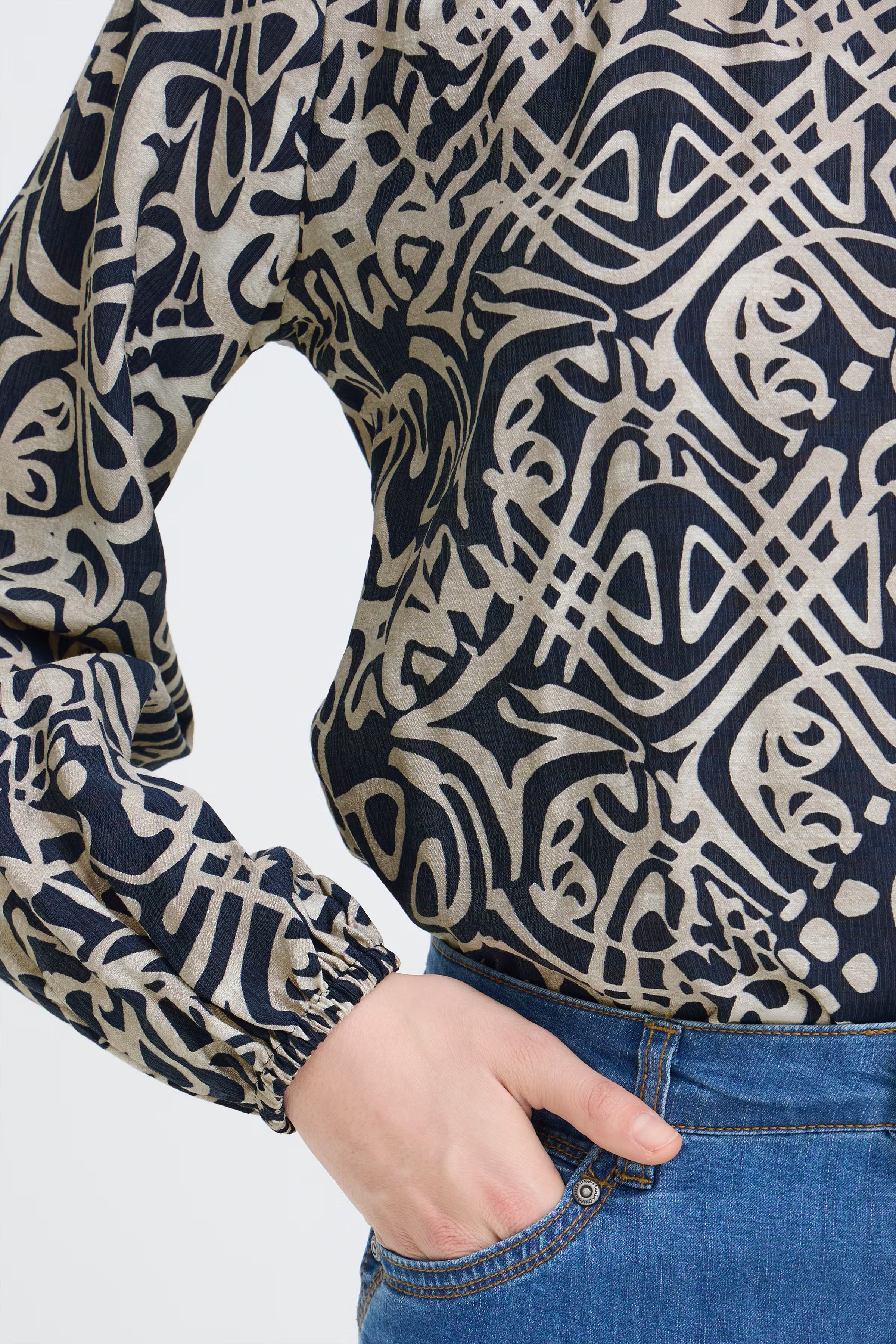 FRARIANA Blouse LOOKBOOK DETAIL 20617394-900004391