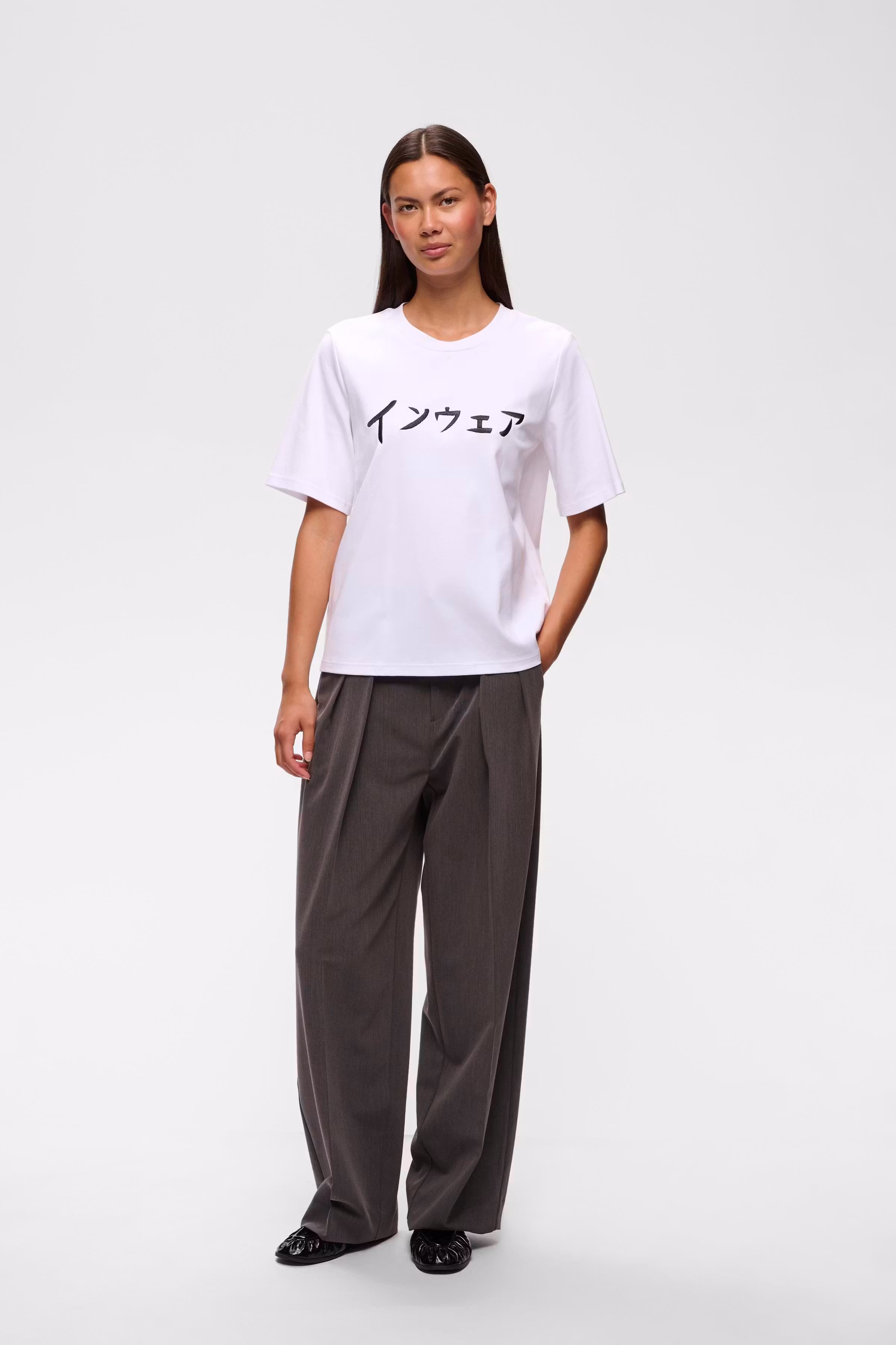 ALISTONIW T-shirt LOOKBOOK FRONT 30112850-300001