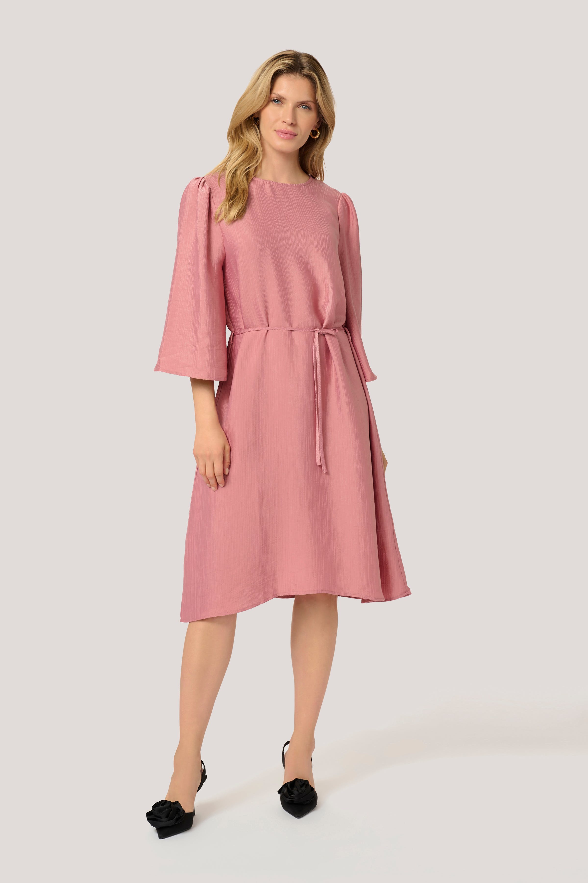 KAvictoria Klänning LOOKBOOK FRONT 10509728-171609