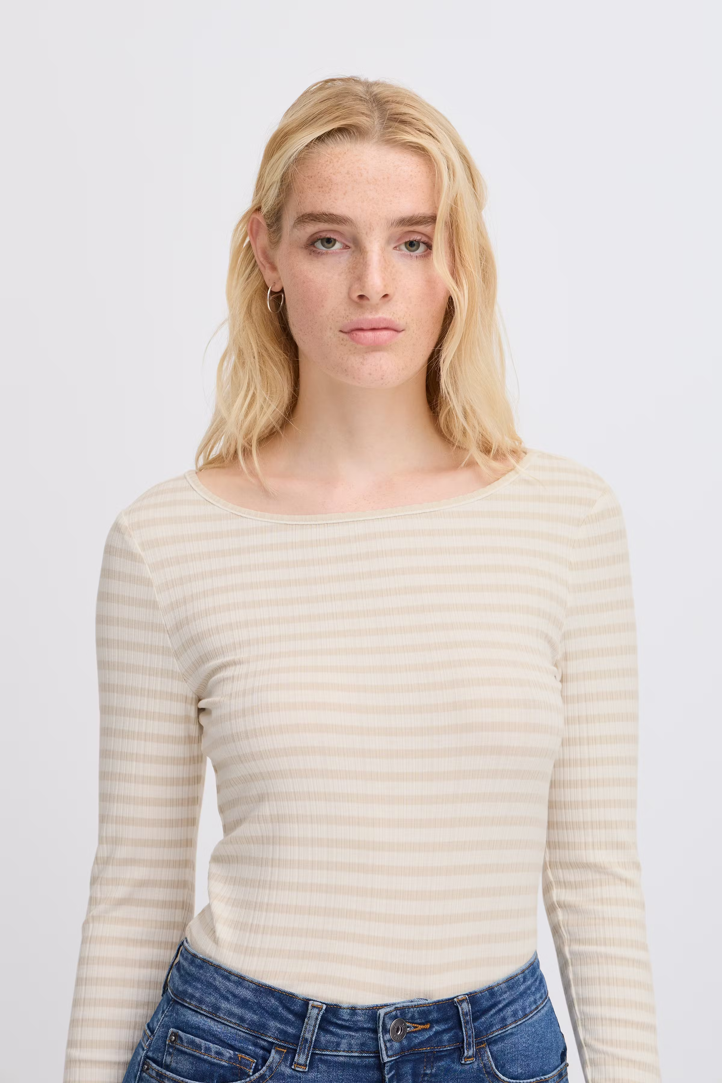 IHCELLA Long sleeved T-shirt LOOKBOOK DETAIL 20122819-204496