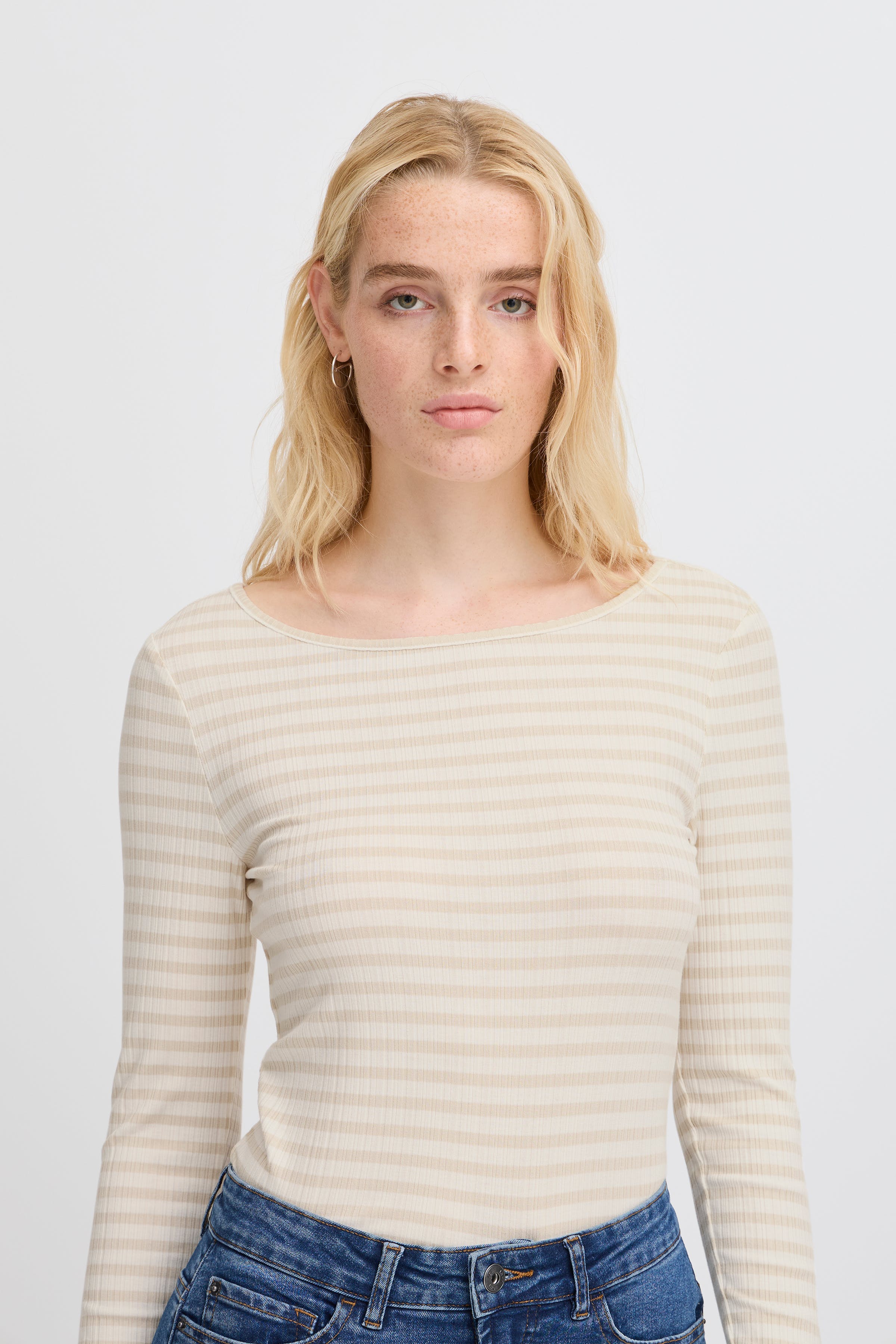 IHCELLA Long sleeved T-shirt LOOKBOOK DETAIL 20122819-204496