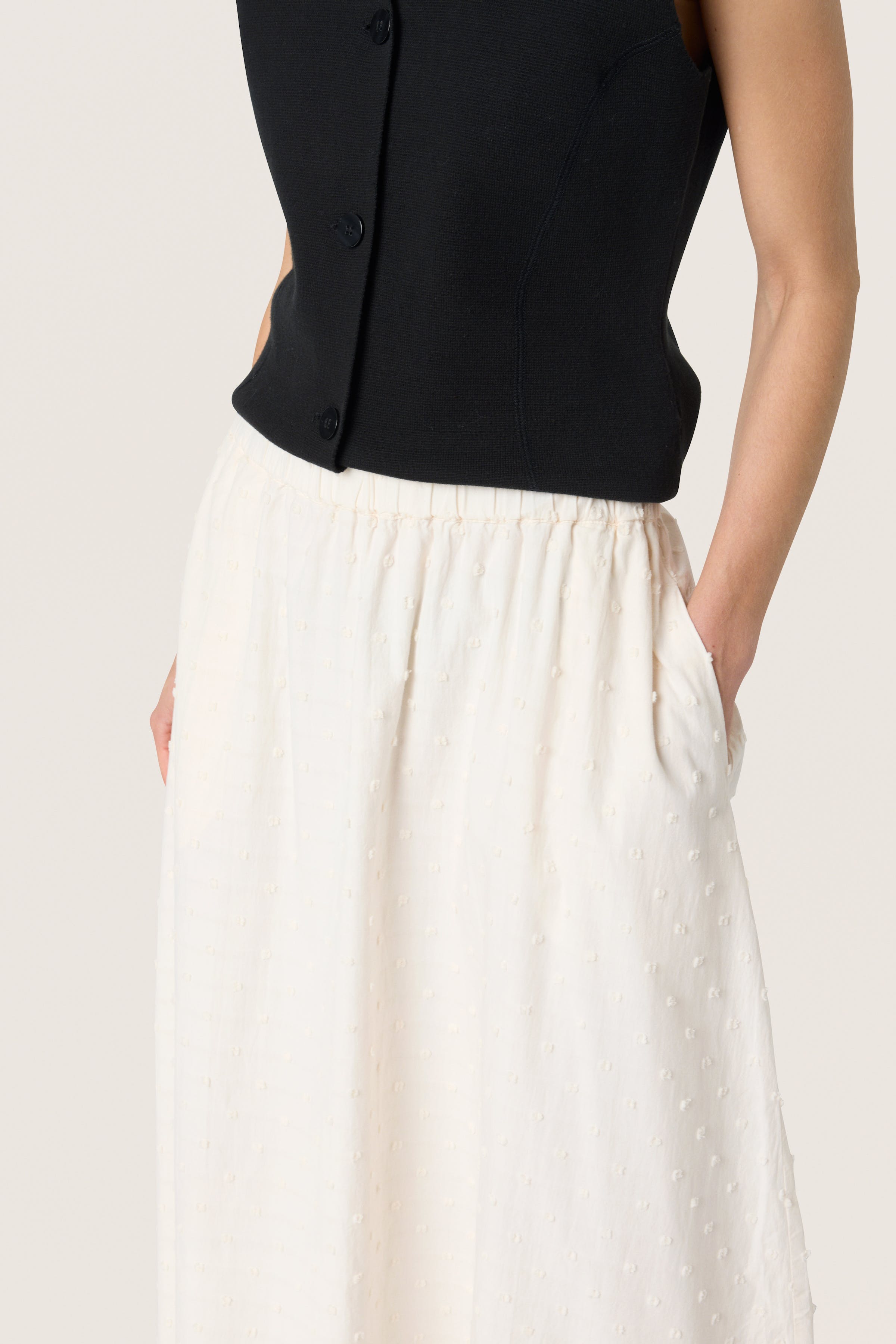 SLSunela Skirt LOOKBOOK DETAIL 30408478-111001