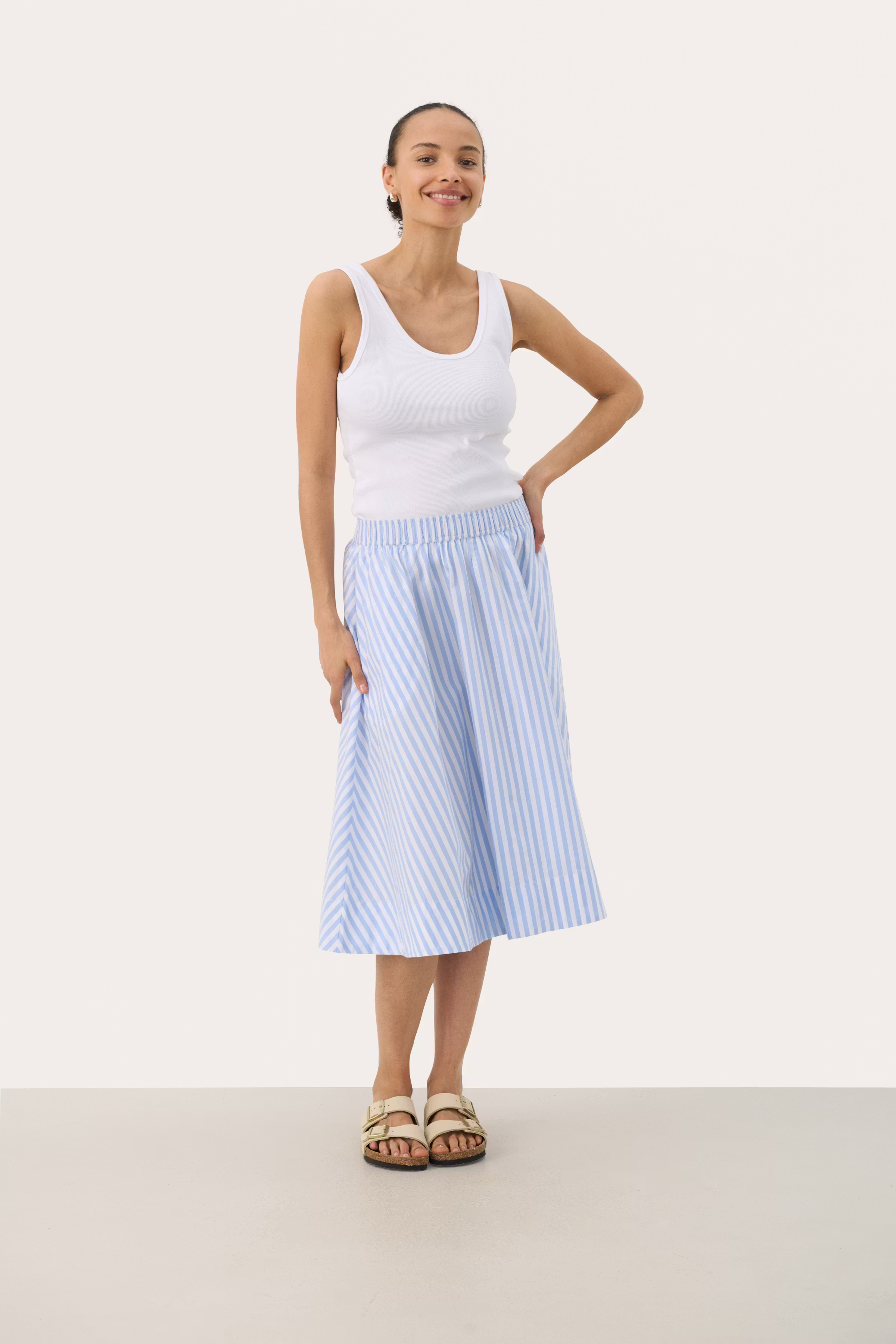 IngiPW Langer Rock LOOKBOOK FRONT 30308534-304073