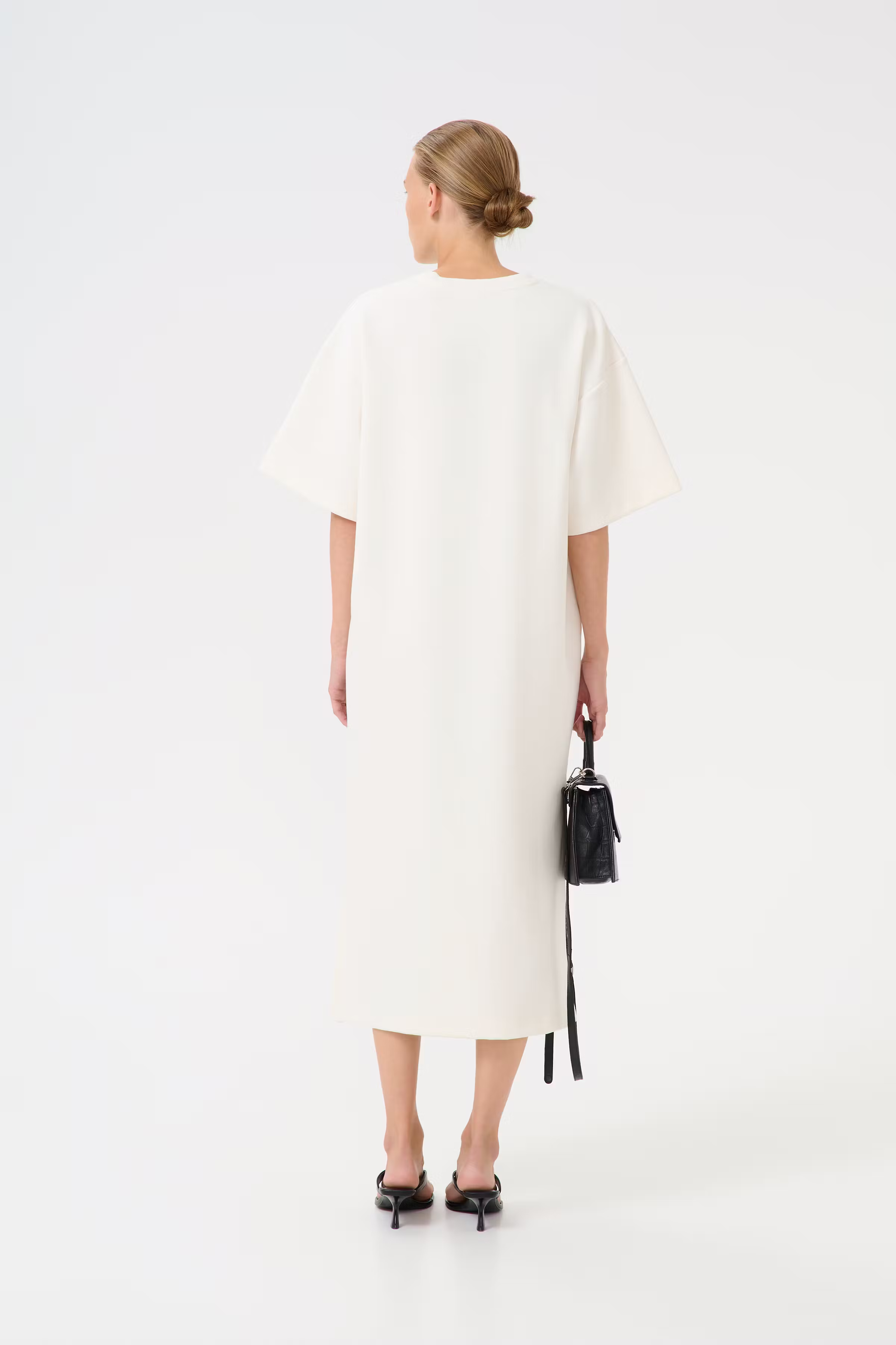 GZimina T-shirt LOOKBOOK BACK 10910335-130905