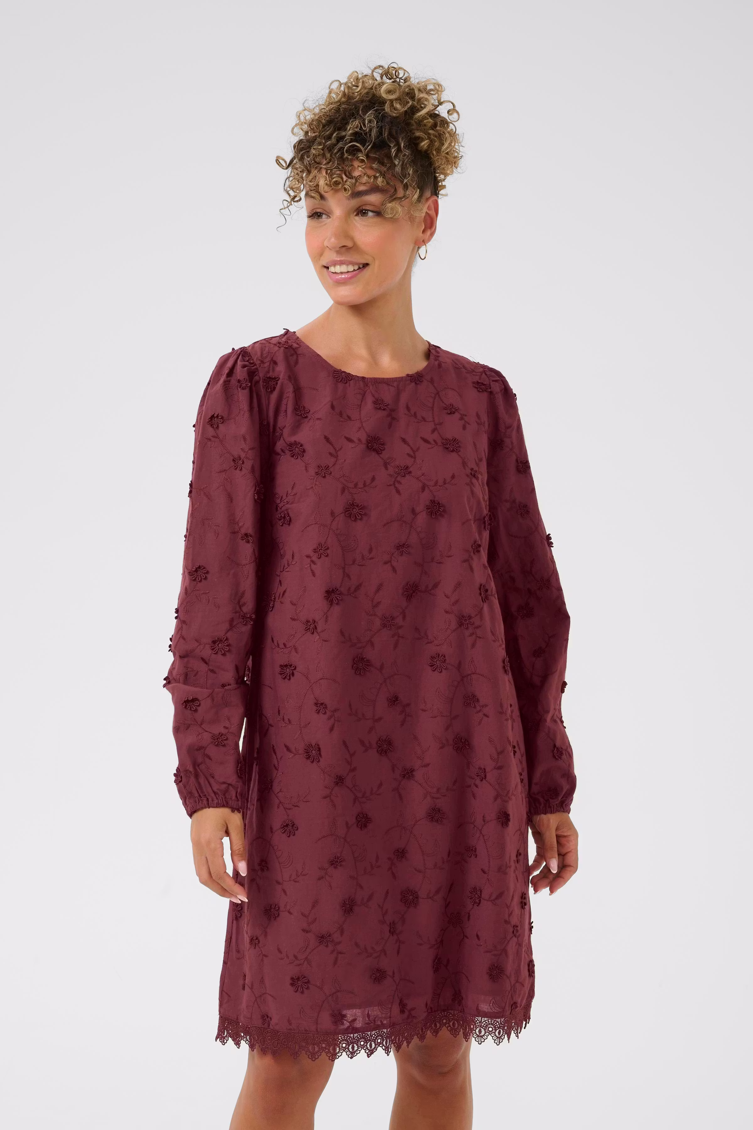 CROlivia Kjole LOOKBOOK FRONT 10614726-191522