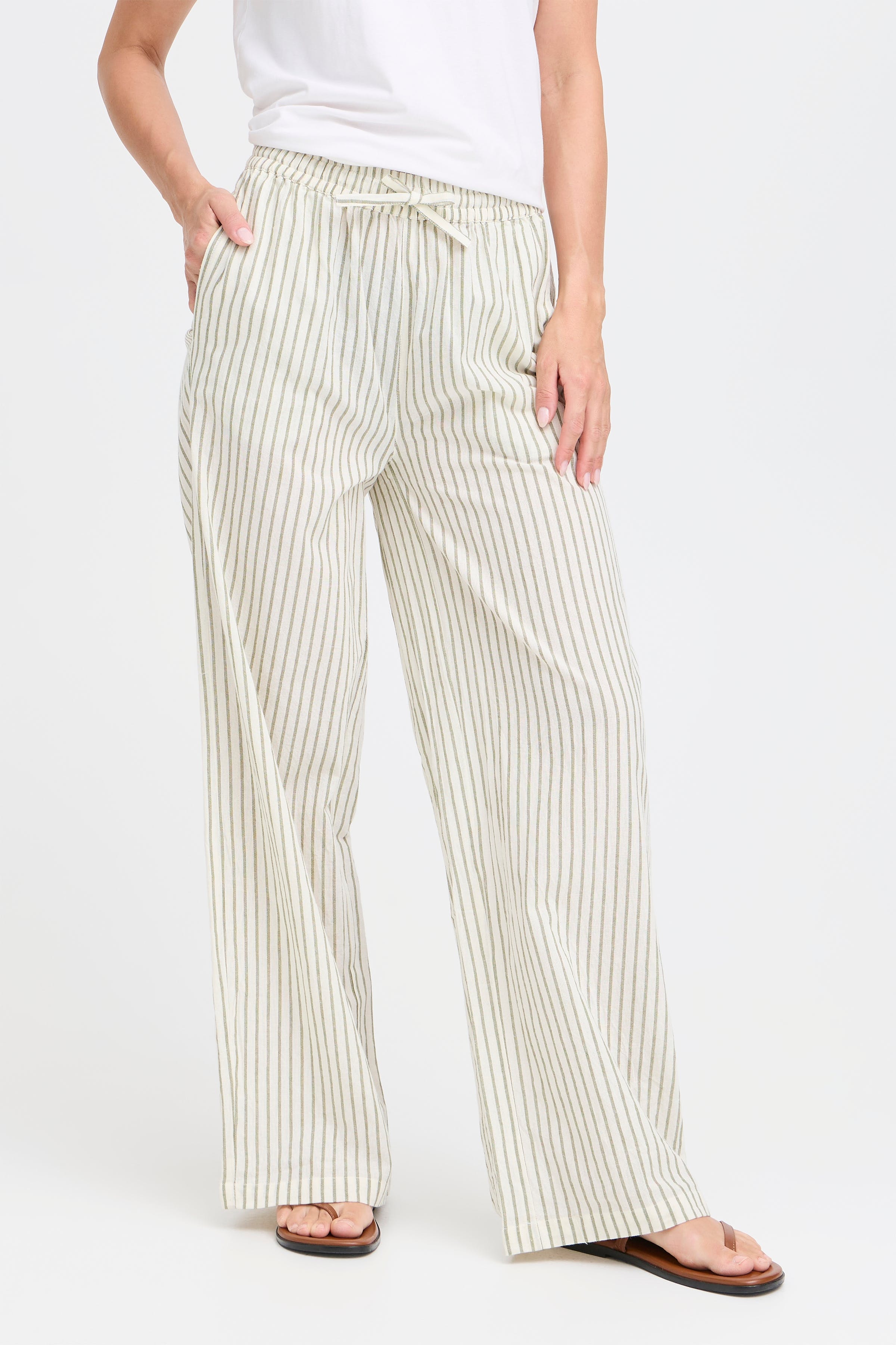 FRBONNIE Hose LOOKBOOK FRONT 20616309-205556