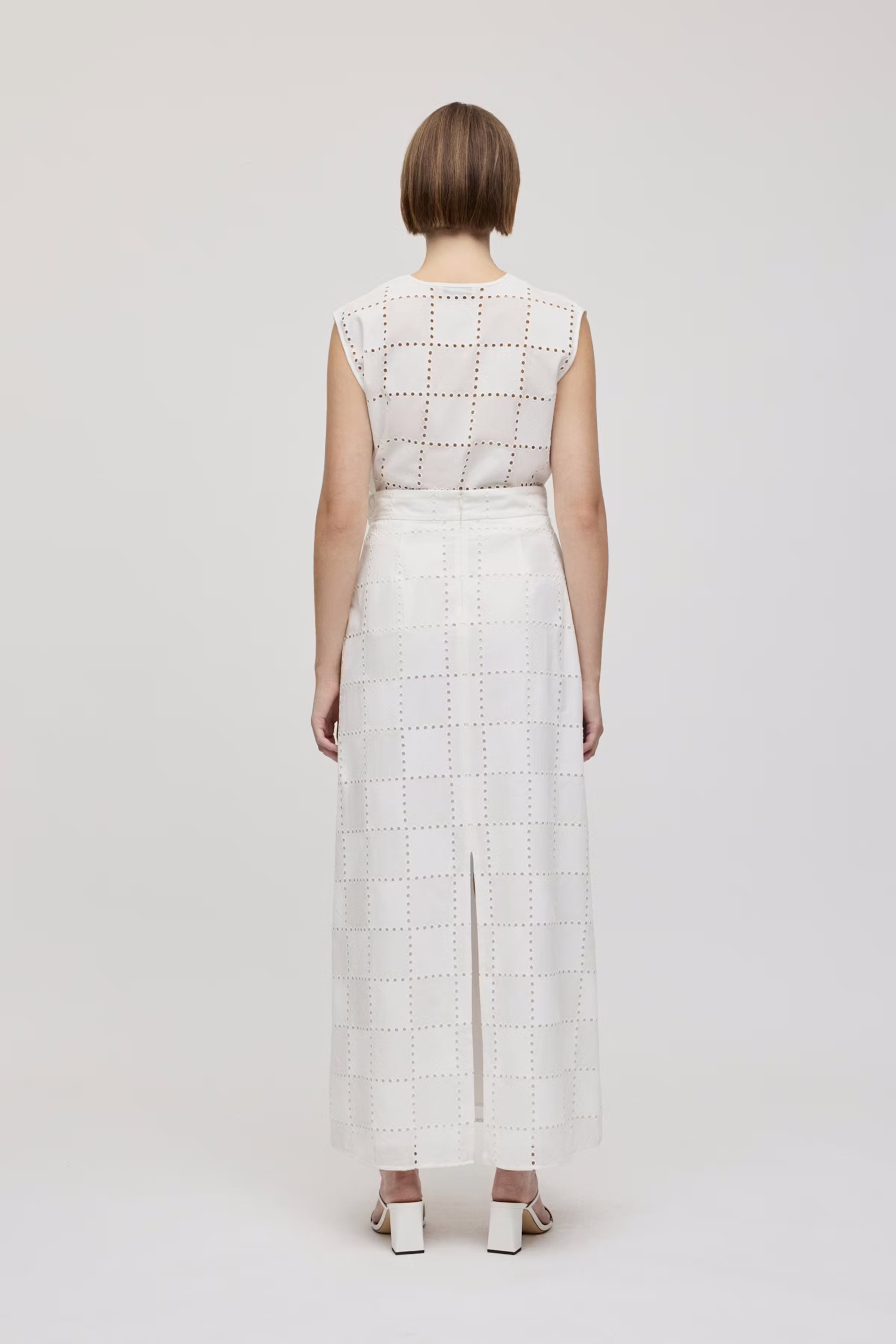 SAMANTHA Skirt LOOKBOOK BACK 30600529-WH010