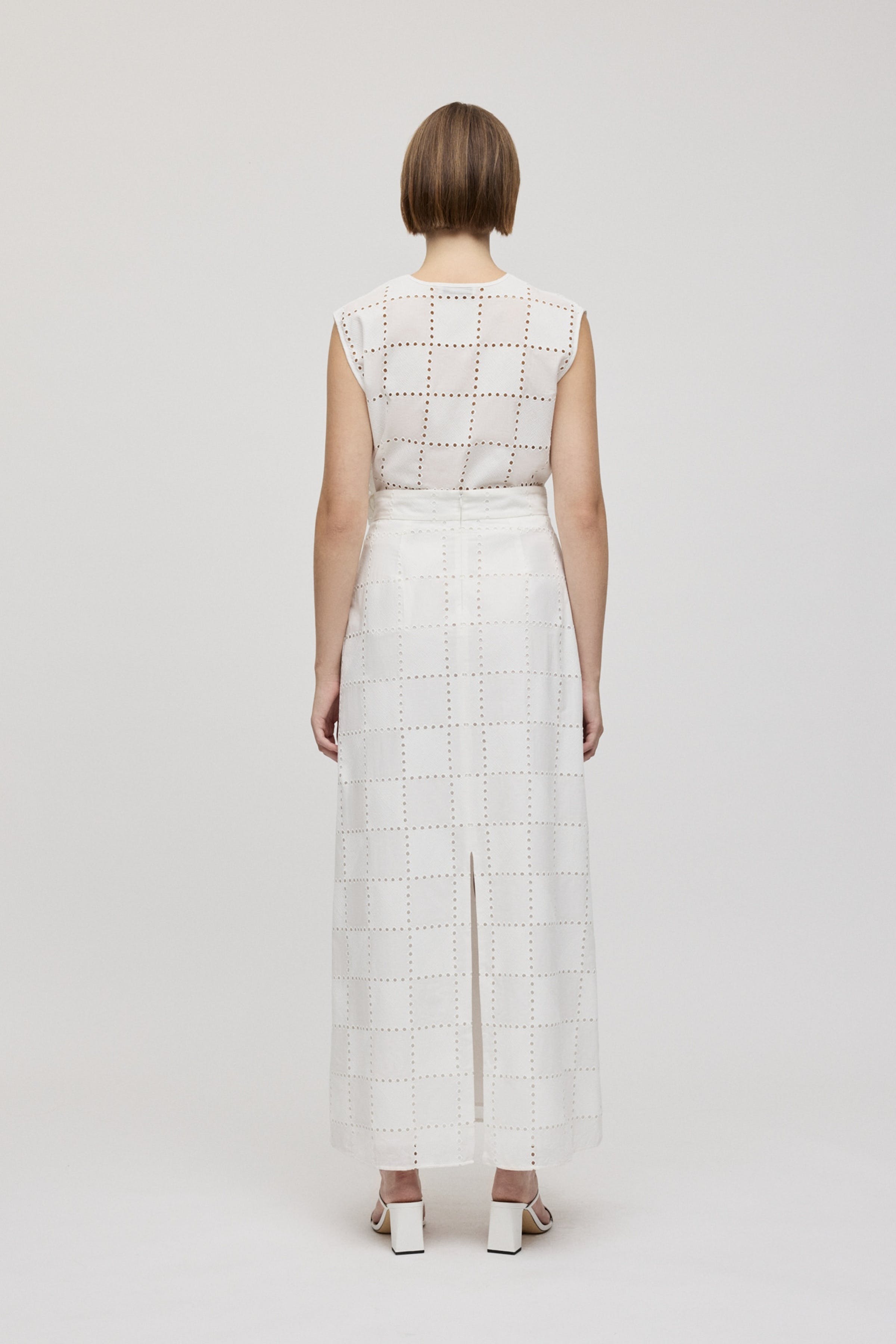 SAMANTHA Skirt LOOKBOOK BACK 30600529-WH010