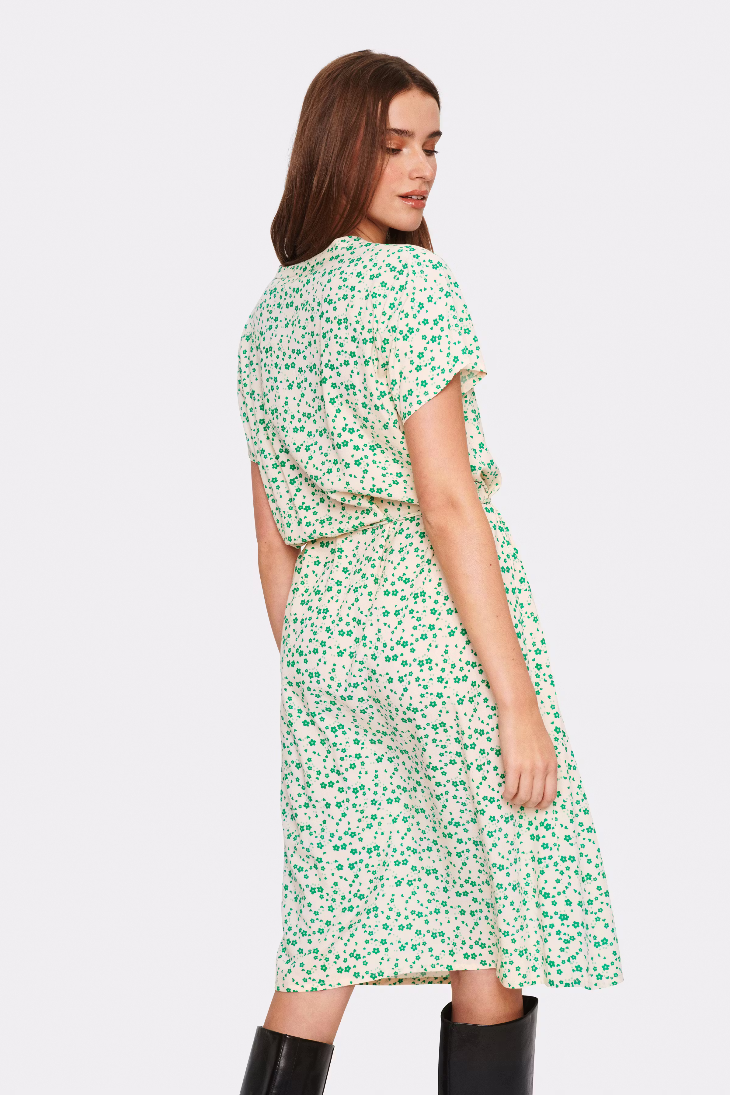 TateSZ Dress LOOKBOOK BACK 30512527-302034