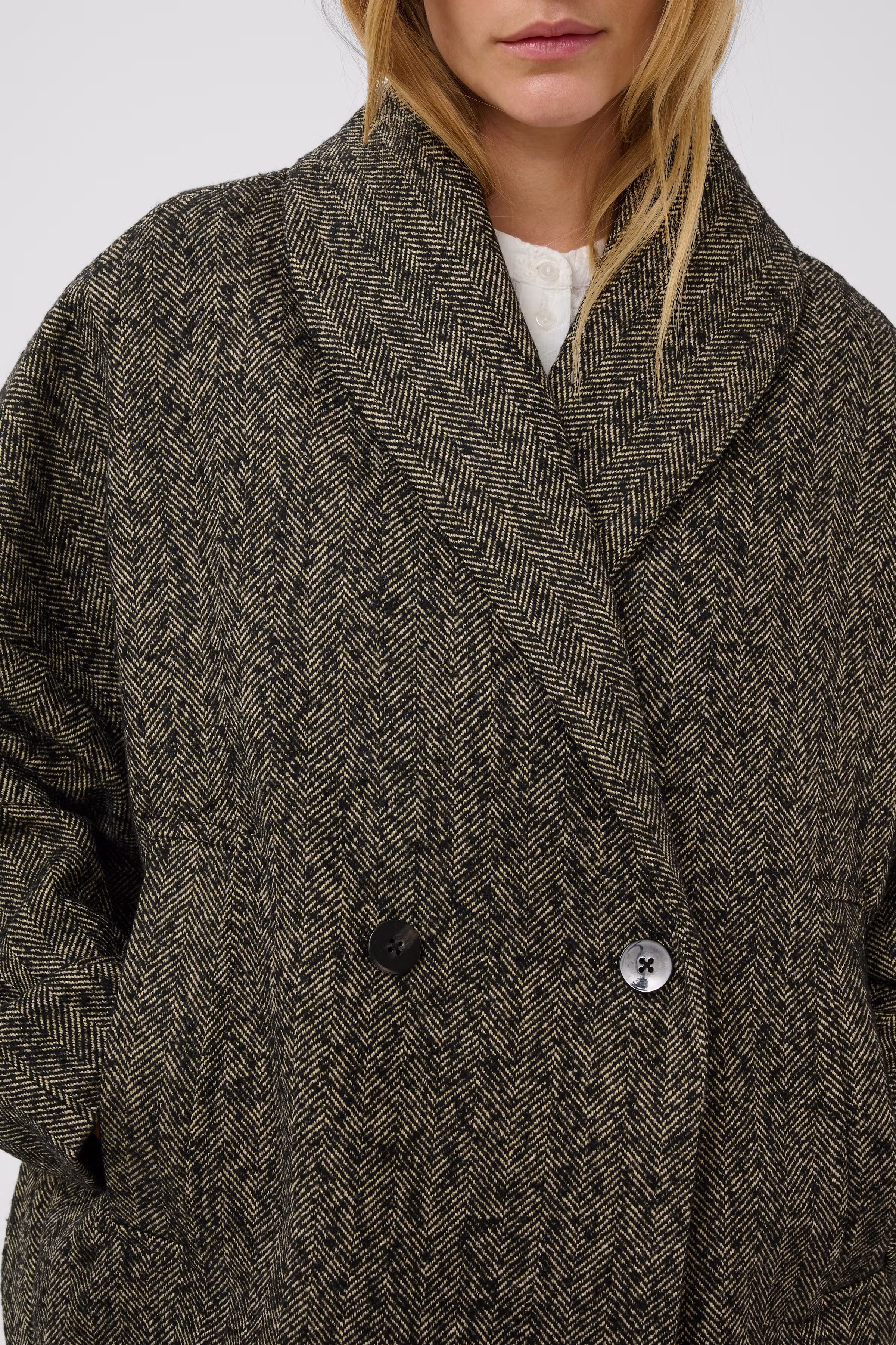 SLCova Coat LOOKBOOK DETAIL 30409259-304907